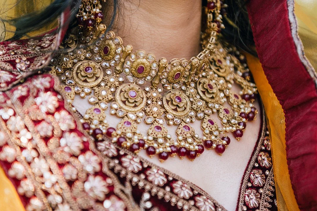 Chhokar _Cvengros_MAHA STUDIOS_Chicago-wedding-photographers-Maha-Studios-Erica-Ben-Ceremony-788_low.JPG