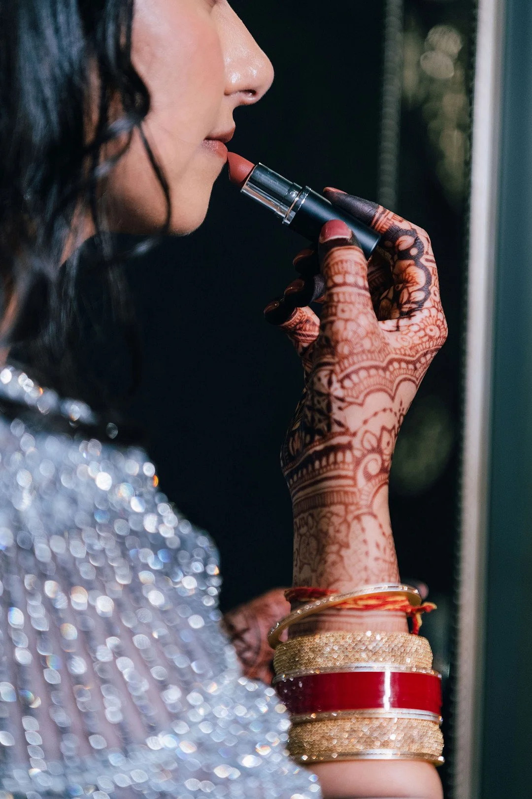 Chhokar _Cvengros_MAHA STUDIOS_Chicago-wedding-photographers-Maha-Studios-Erica-Ben-Reception-4_low.JPG