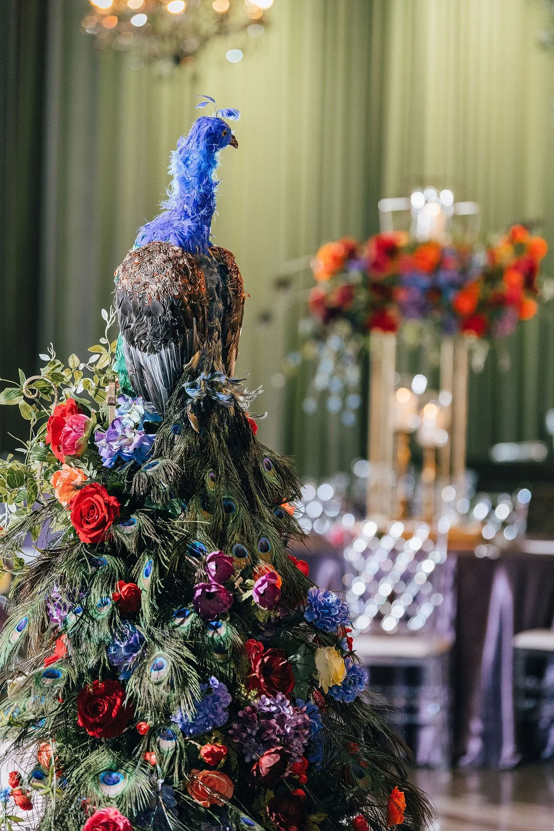 Chhokar _Cvengros_MAHA STUDIOS_Chicago-wedding-photographers-Maha-Studios-Erica-Ben-Reception-122_low.JPG