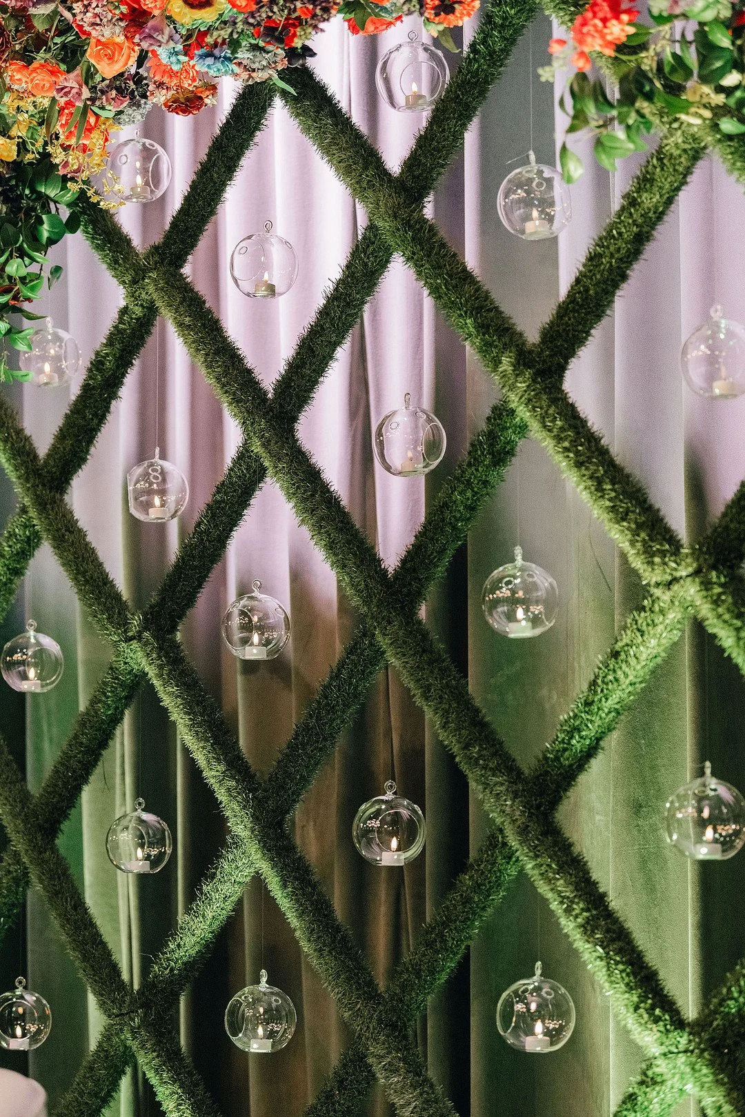 Chhokar _Cvengros_MAHA STUDIOS_Chicago-wedding-photographers-Maha-Studios-Erica-Ben-Reception-411_low.JPG