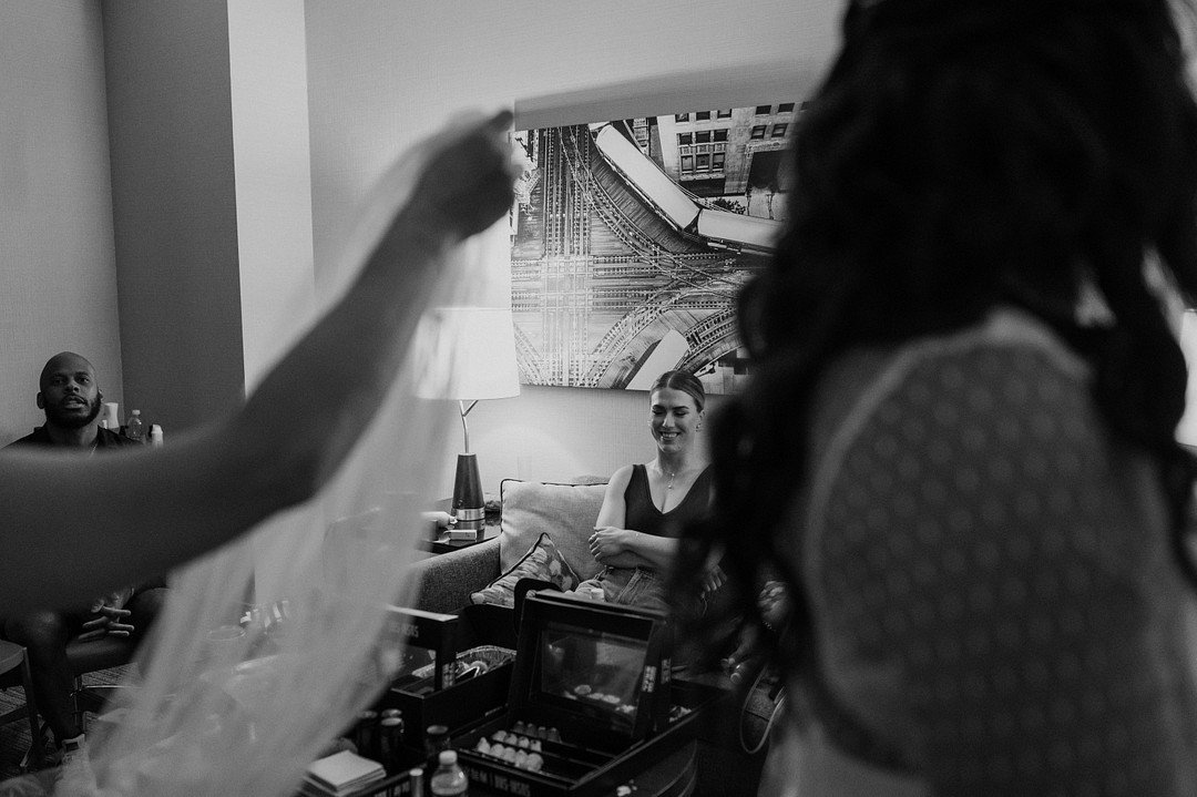 Owens_Owens_Tawny Ballard Photography_Sahsha-Stephen-wedding-9_low.jpg