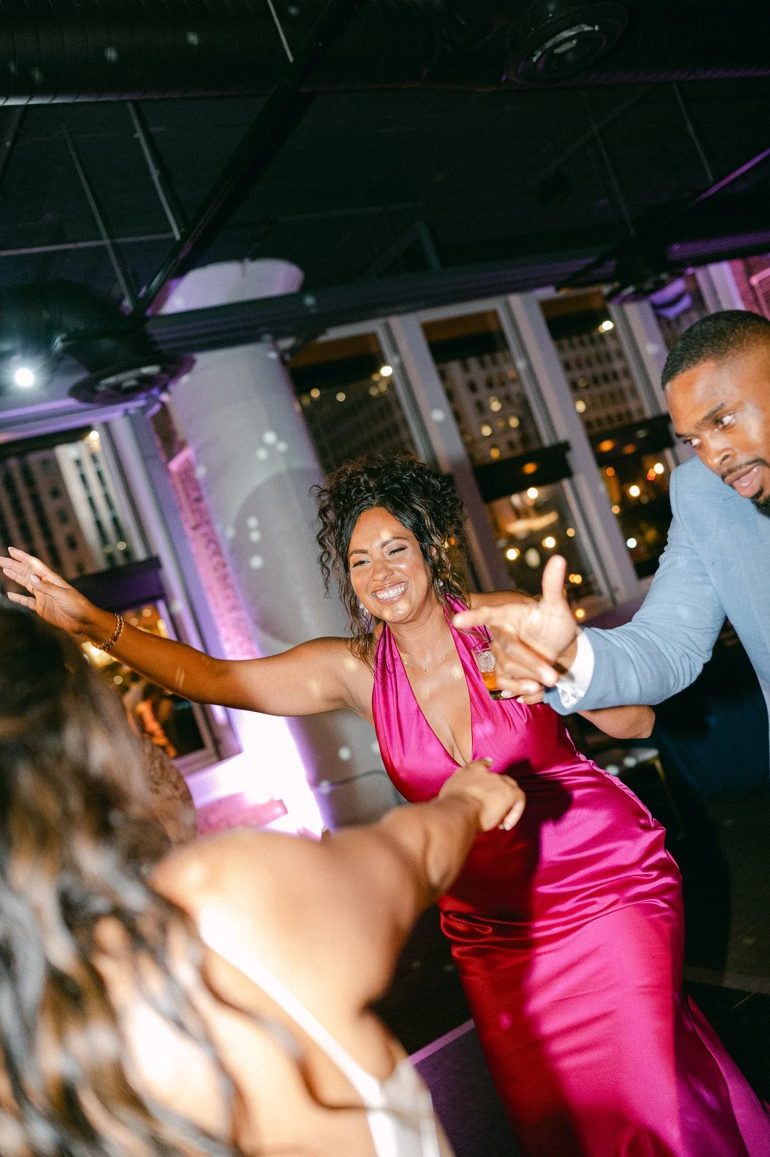Owens_Owens_Tawny Ballard Photography_Sahsha-Stephen-wedding-536_low.jpg
