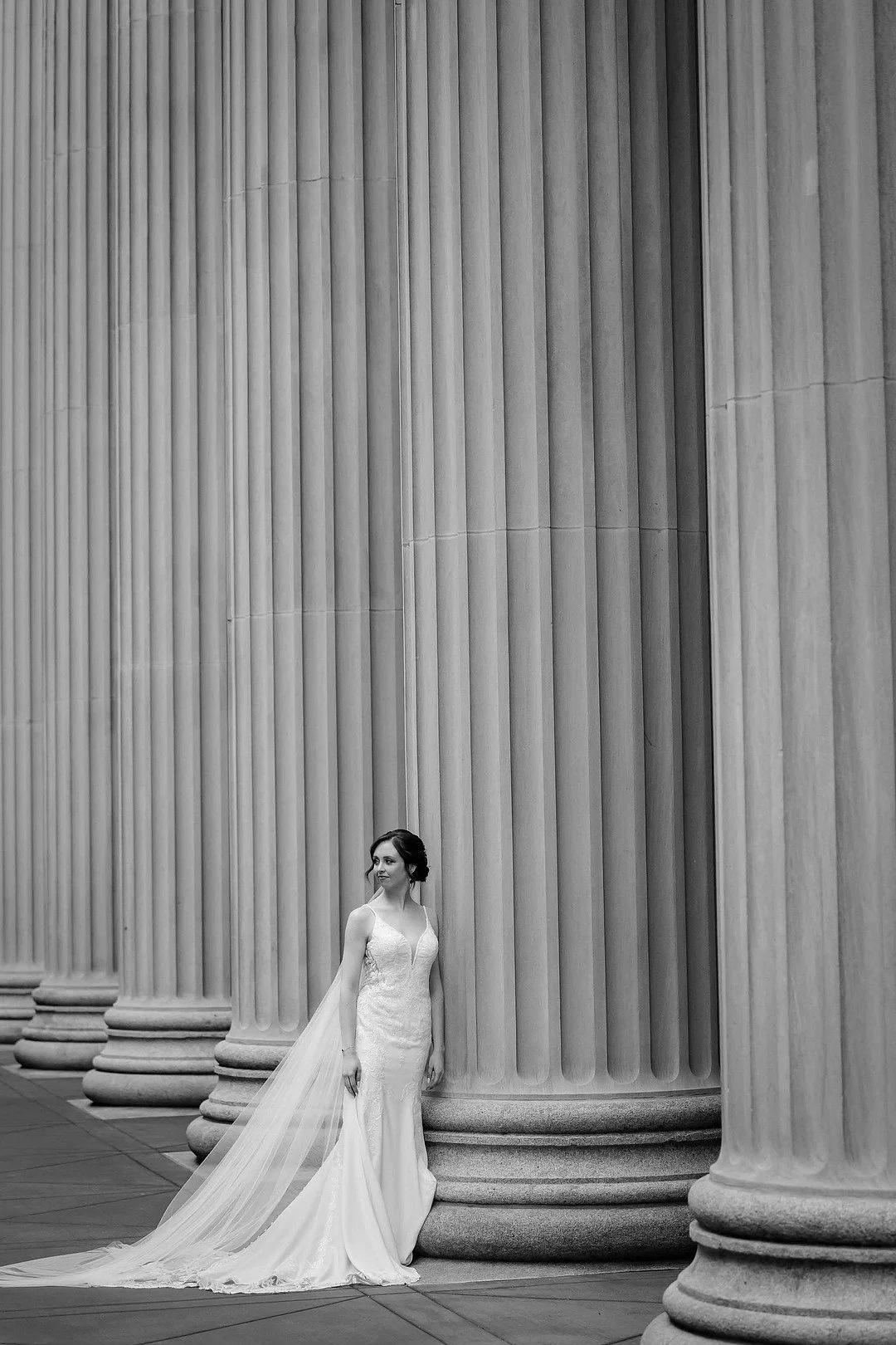 marren_Sauer_WS  photography_Fairlie -Chicago -Wedding-042_low.jpg
