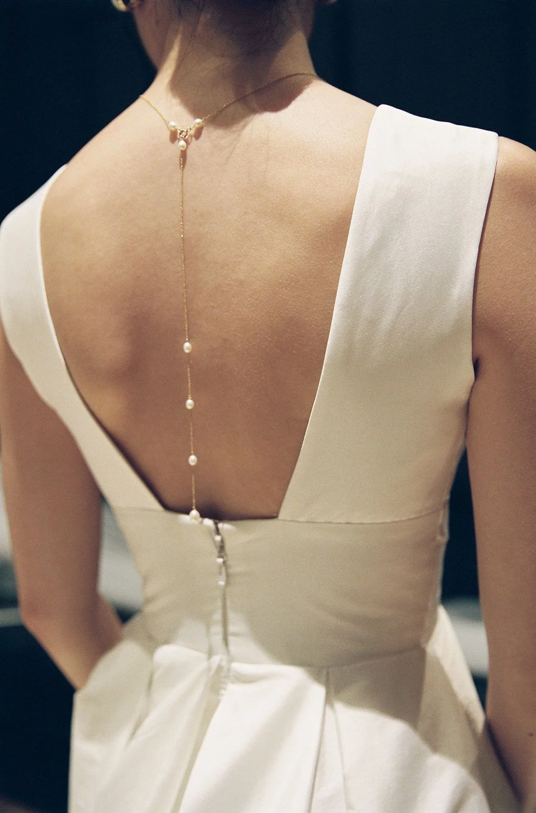 Chun_Chu_Close Up By Christina_V&A-GettingReady-37_low.jpg