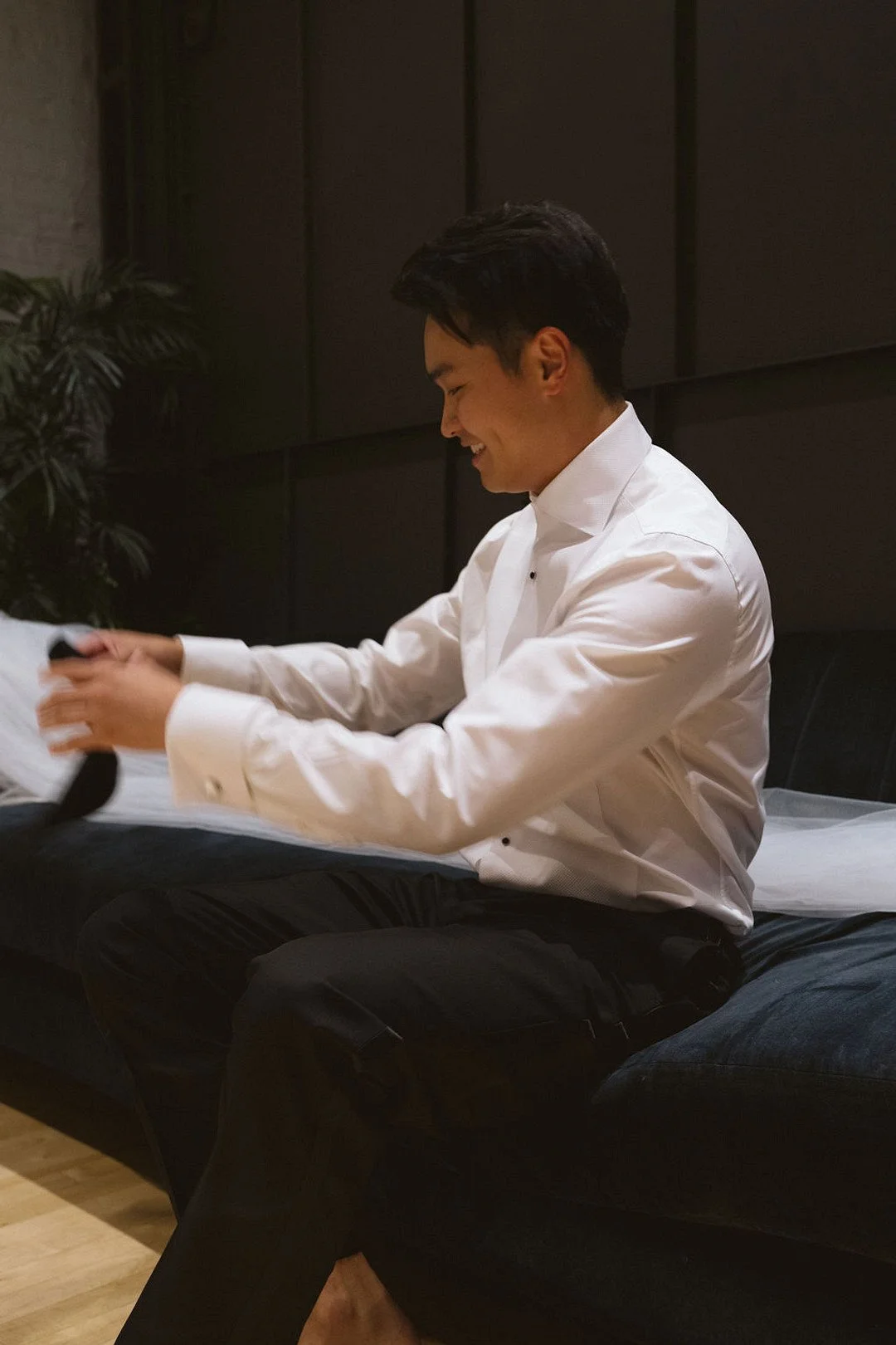 Chun_Chu_Close Up By Christina_V&A-GettingReady-44_low.jpg