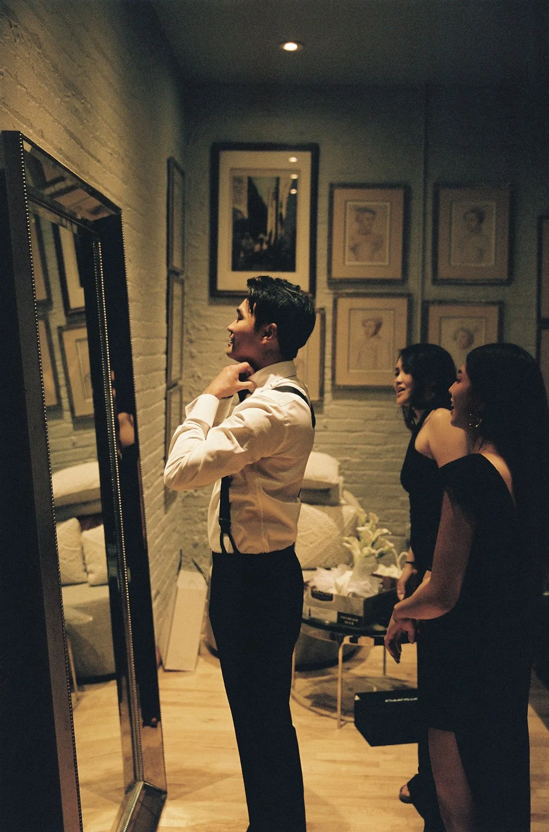 Chun_Chu_Close Up By Christina_V&A-GettingReady-54_low.jpg