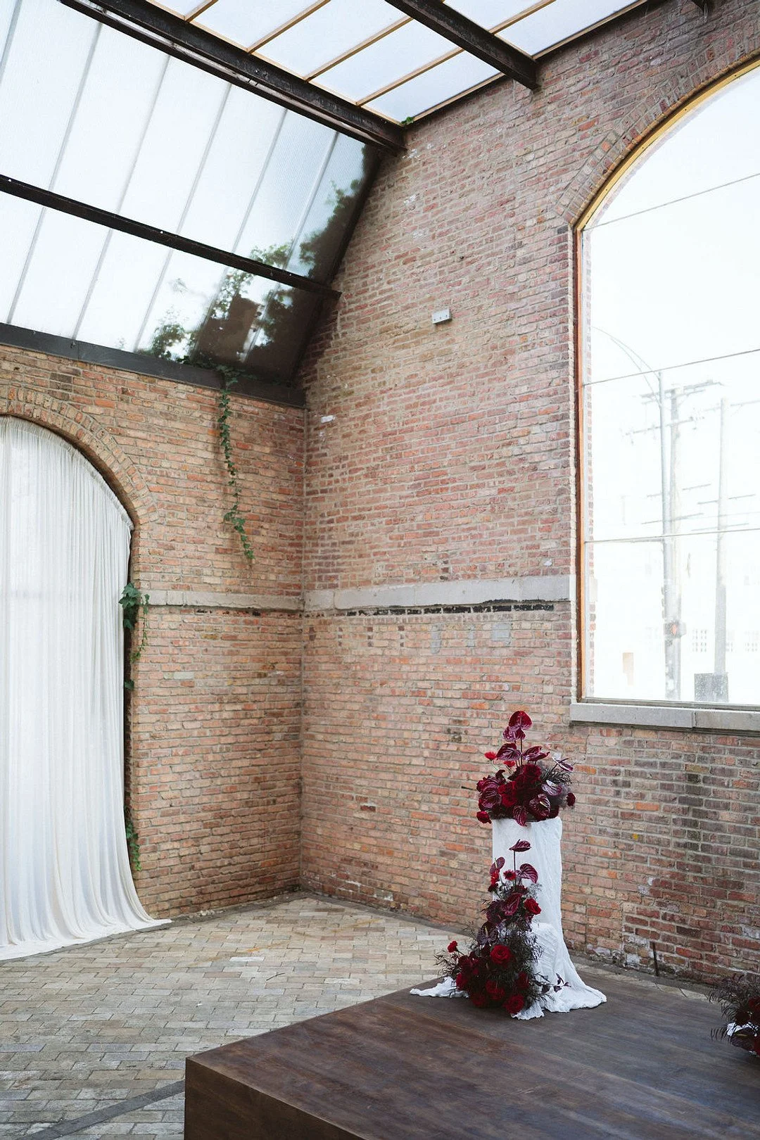 Chun_Chu_Close Up By Christina_V&A-Flat-Lay-and-Floral-17_low.jpg