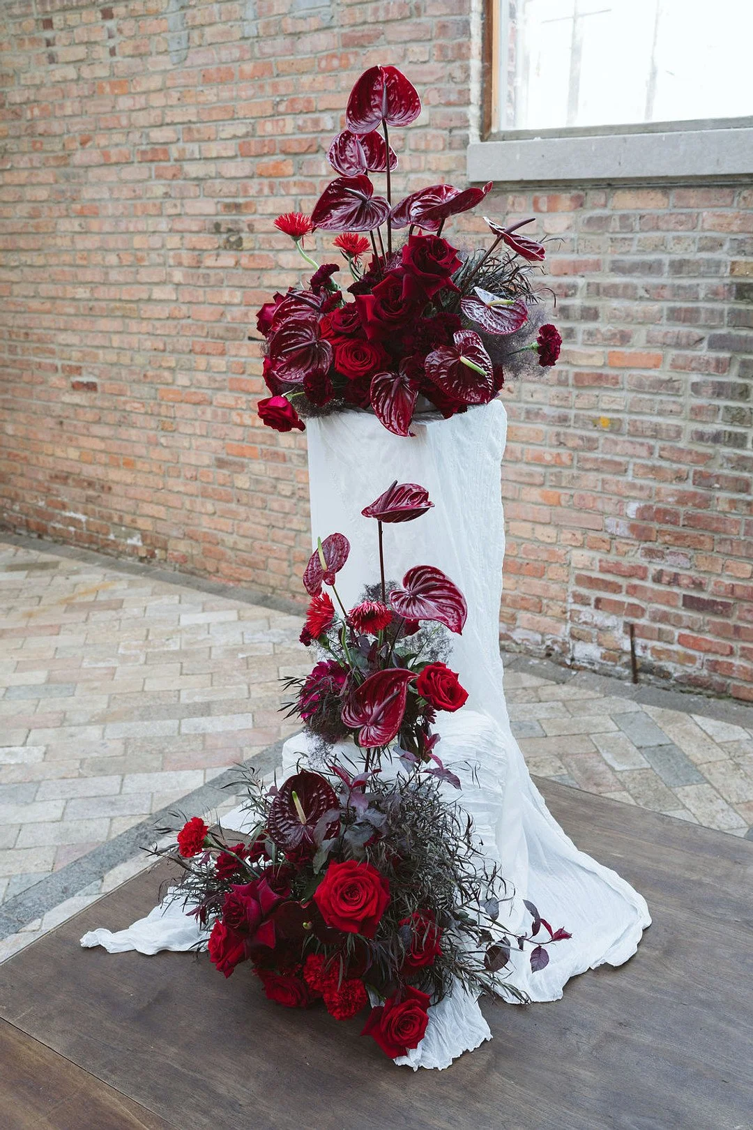 Chun_Chu_Close Up By Christina_V&A-Flat-Lay-and-Floral-21_low.jpg