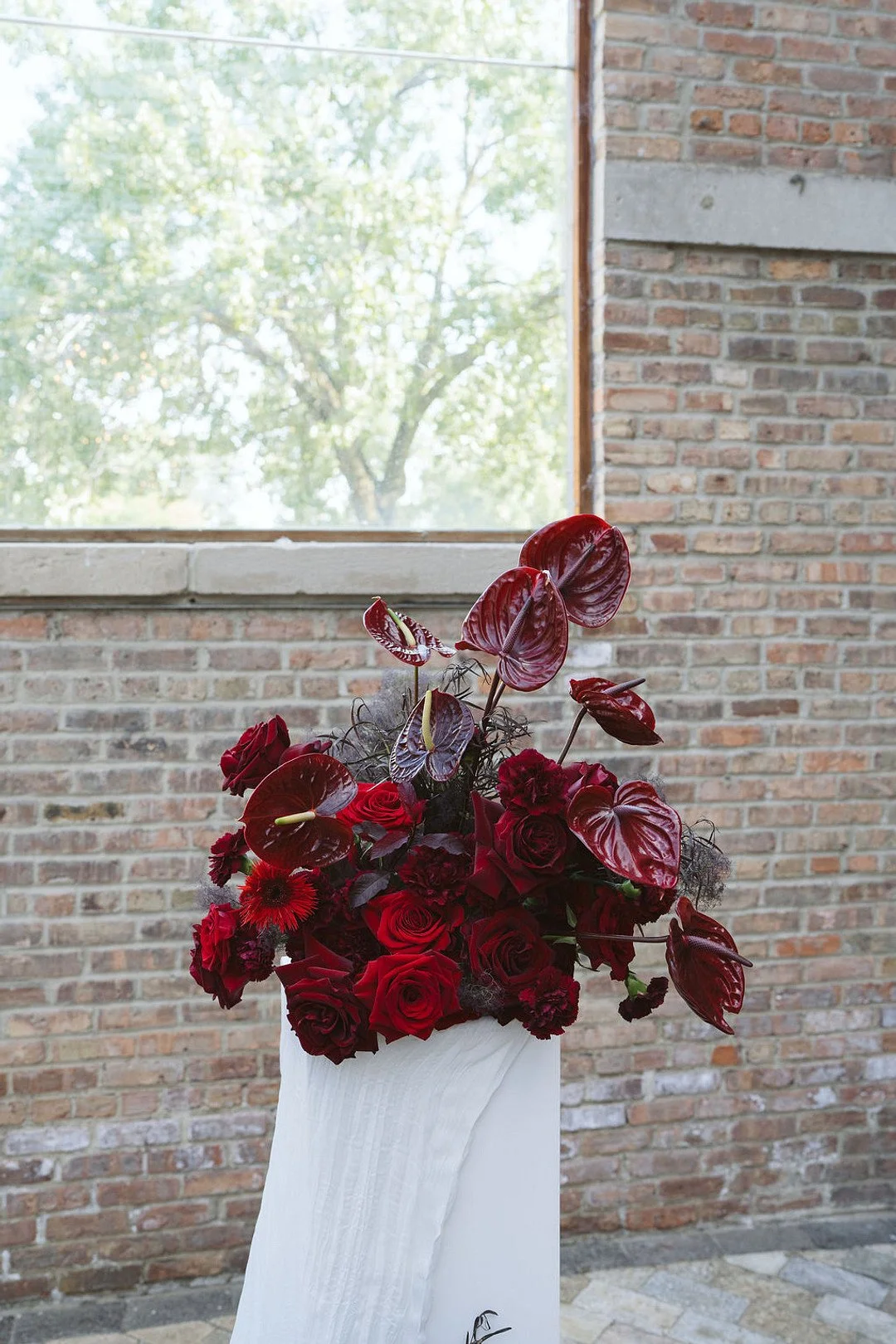 Chun_Chu_Close Up By Christina_V&A-Flat-Lay-and-Floral-23_low.jpg