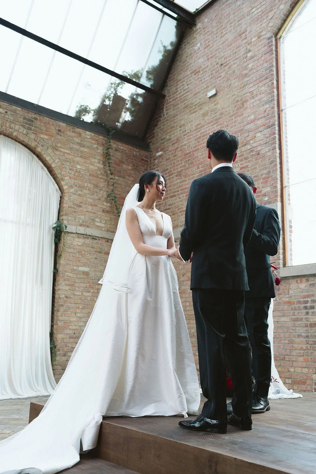 Chun_Chu_Close Up By Christina_V&A-Ceremony-26_low.jpg