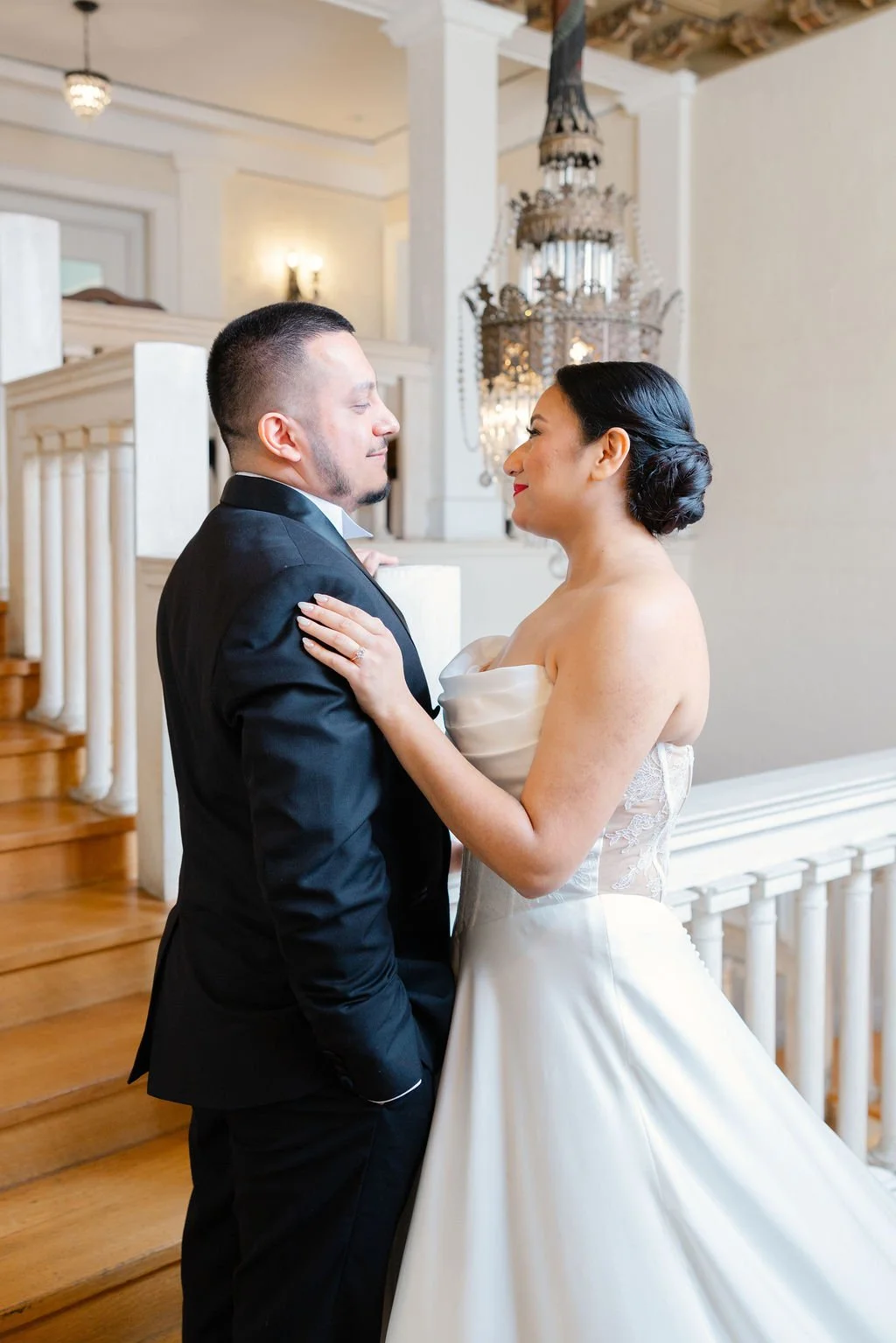 Colvin_House_Wedding-47.jpg