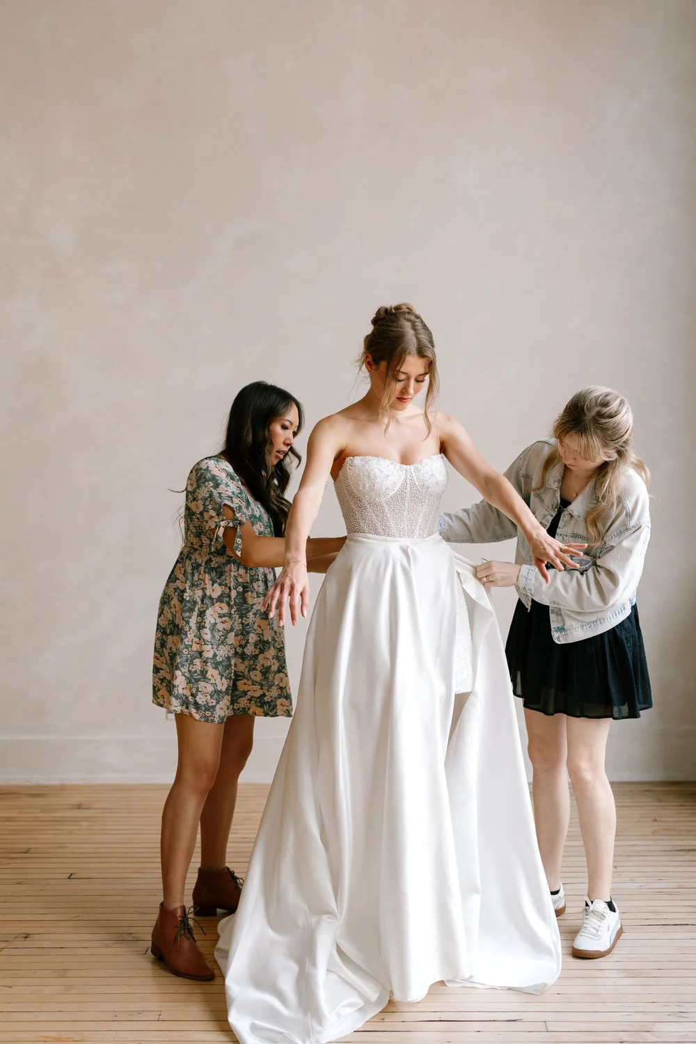 cheap bridesmaid dresses chicago Cheap Wedding Dresses Chicago  Elegant, Budget-Friendly Gowns for Local  Brides