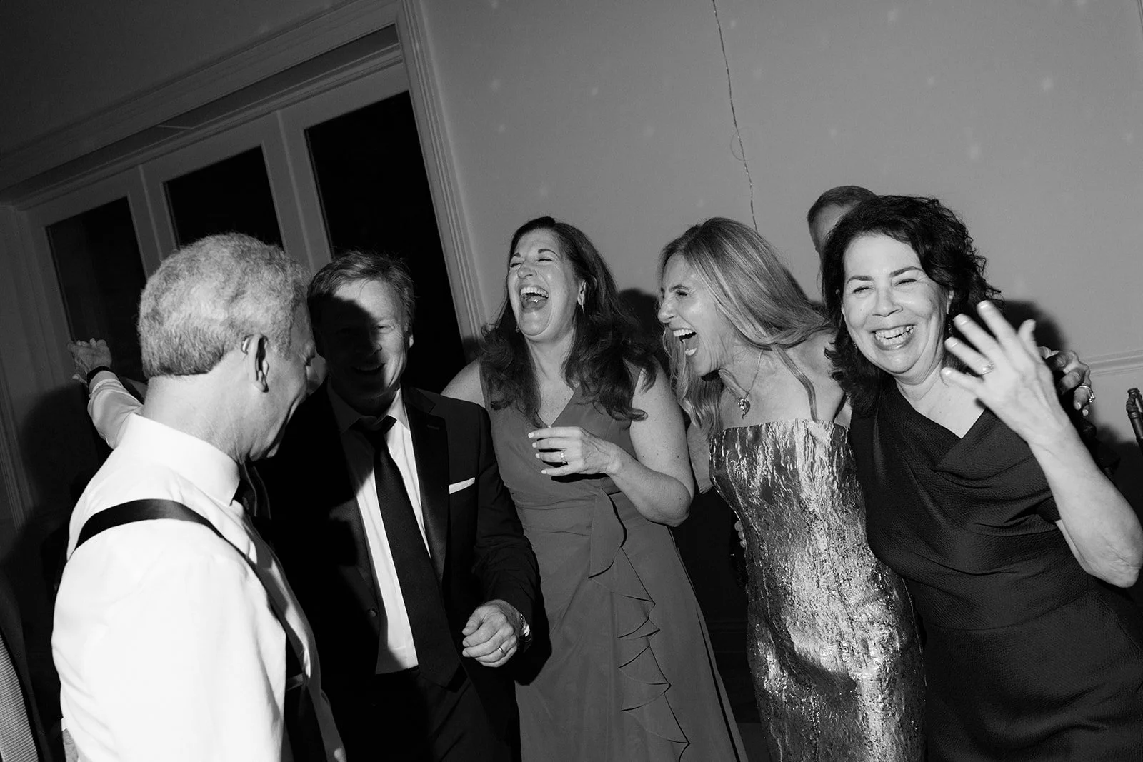 jess_diaz_photography_chicago_wedding_photographer_emily_grant_100_layer_cake_submission-72.jpg