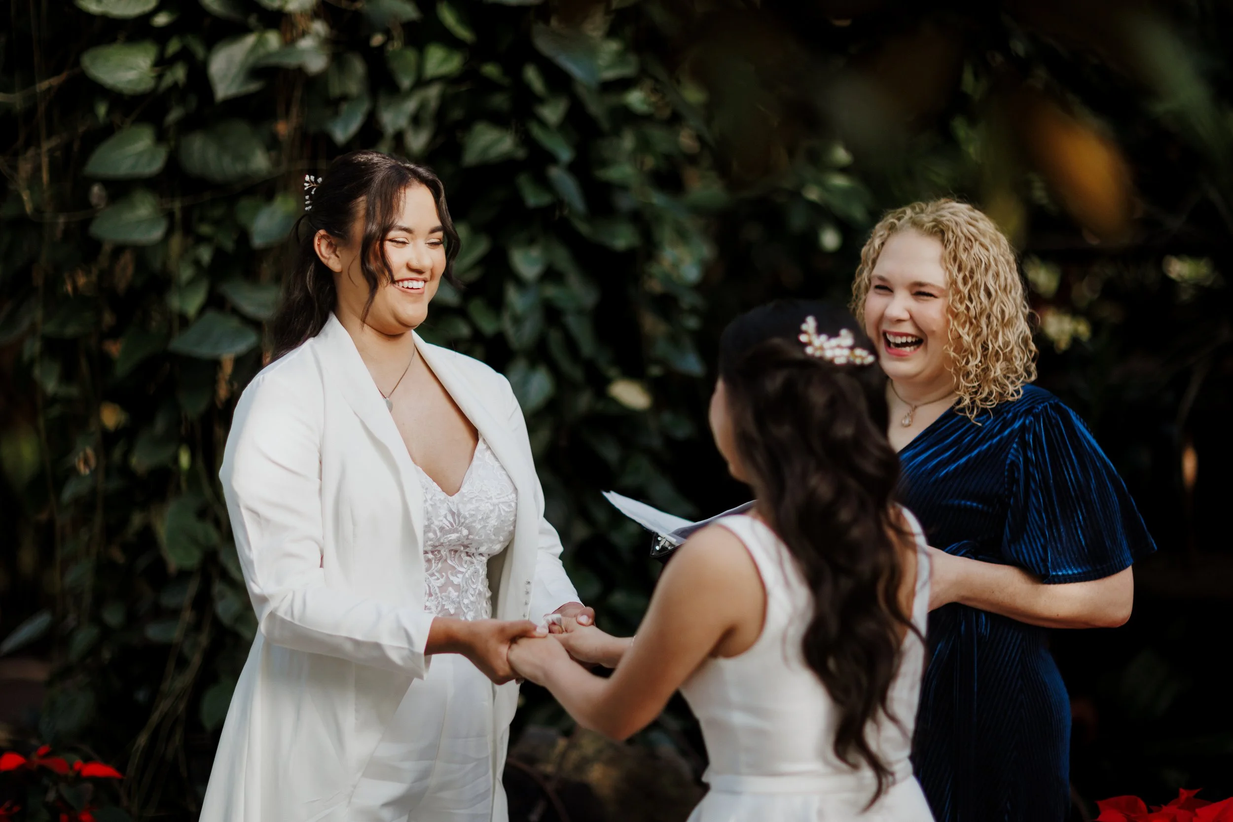 GarfieldParkConservatory_Elopement_Officiant_LGBTQ_Chicago.jpg