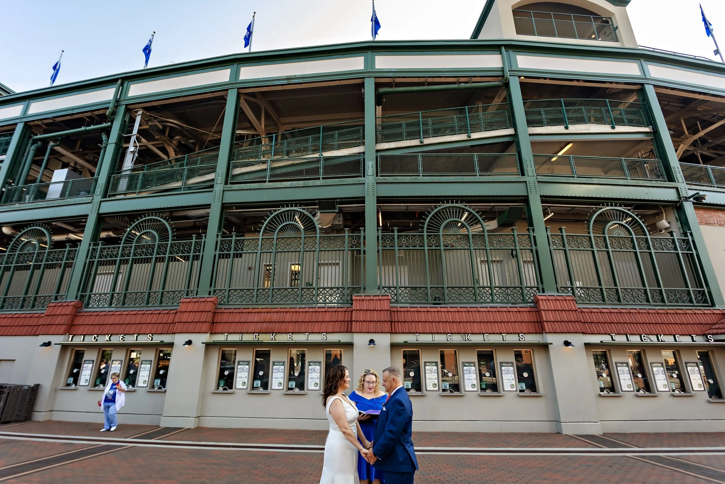 WrigleyFieldElopement_Officiant.jpeg