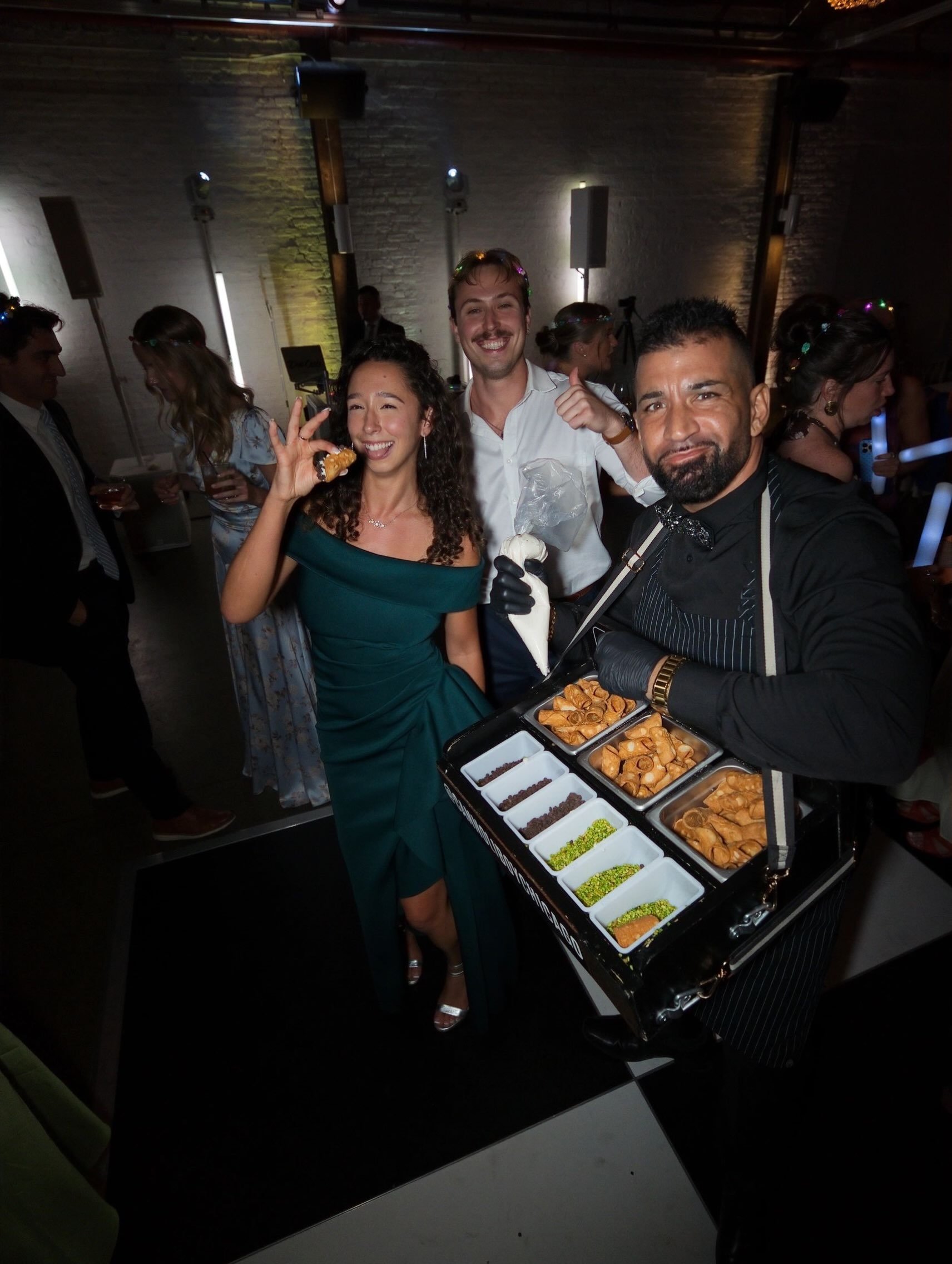 Have you wanted a unique activation at your wedding but don&rsquo;t know what to do? Bring on @cannoliboychicago! 
Cannoli boy brings the authentic taste of Italian cannoli straight to your celebration with all of the fun vibes! Whether it&rsquo;s a 