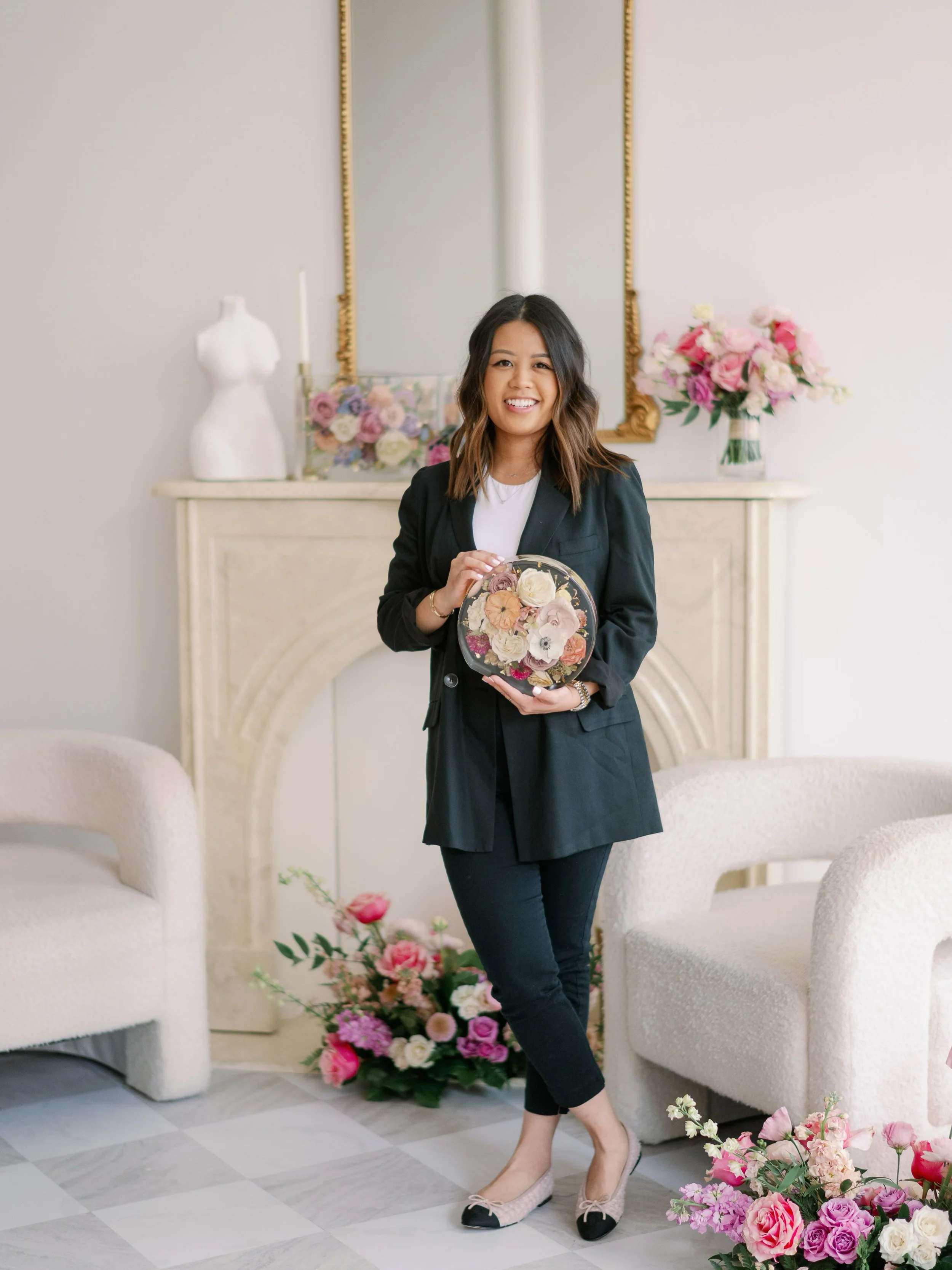 Floral preservation is such a lovely way to live with your wedding and event florals long after the big day. 
VIVIANxCO is a Chicago-based flower preservation studio specializing in turning wedding bouquets, memorial flowers, and other meaningful flo