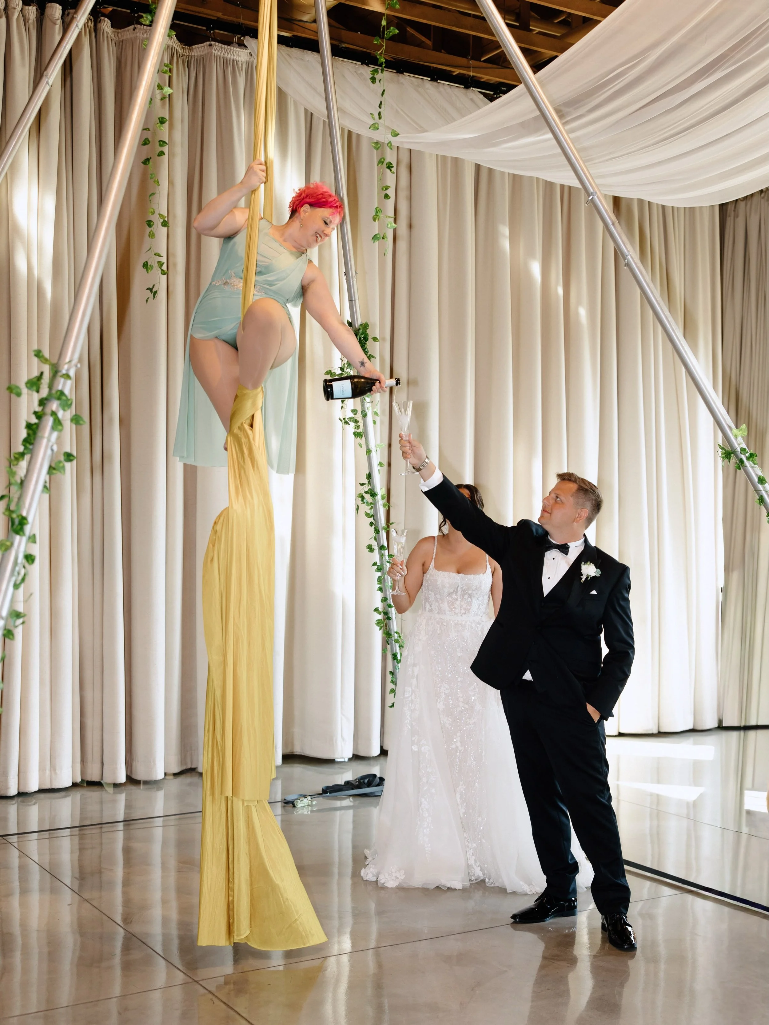 Have you met the team from @yesmaamcircus? 
Yes Ma&rsquo;am Circus brings theatrical circus magic to weddings and special events! They create custom, high-energy performances featuring aerialists, acrobats, jugglers, clowns, and more&mdash;designed t