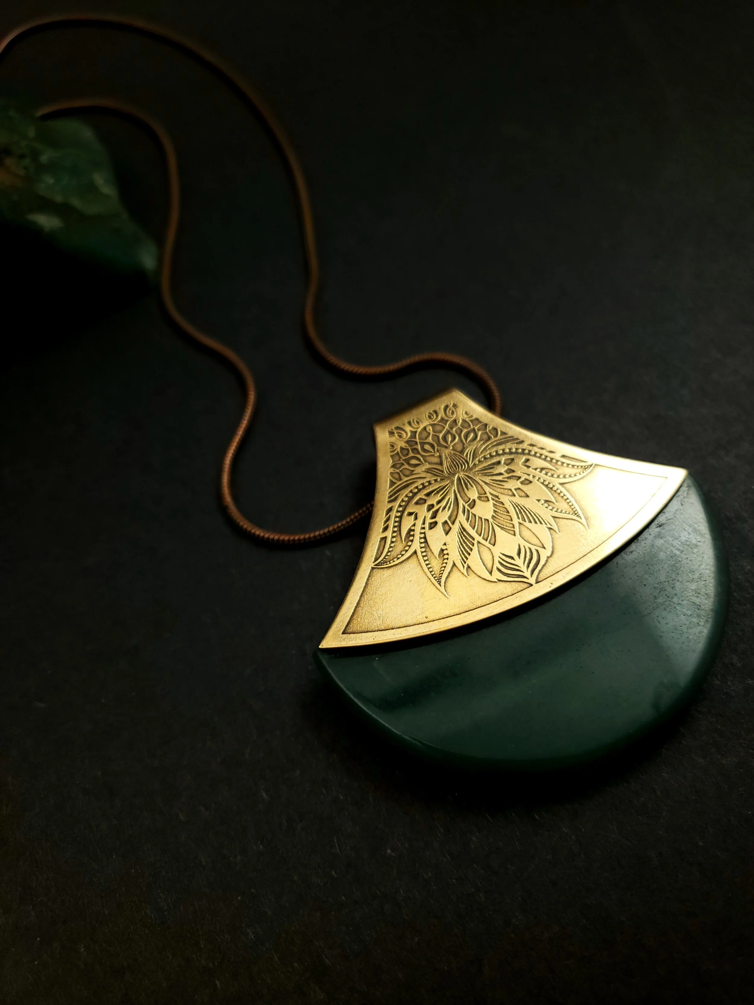 emerald quartz new 2.jpg