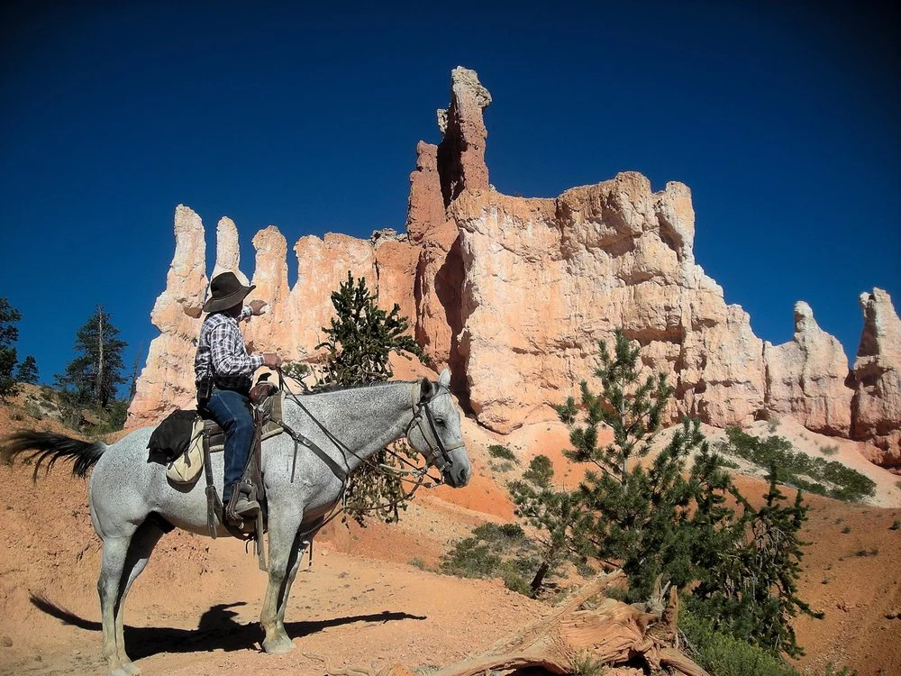 Horseback riding, Bryce Canyon