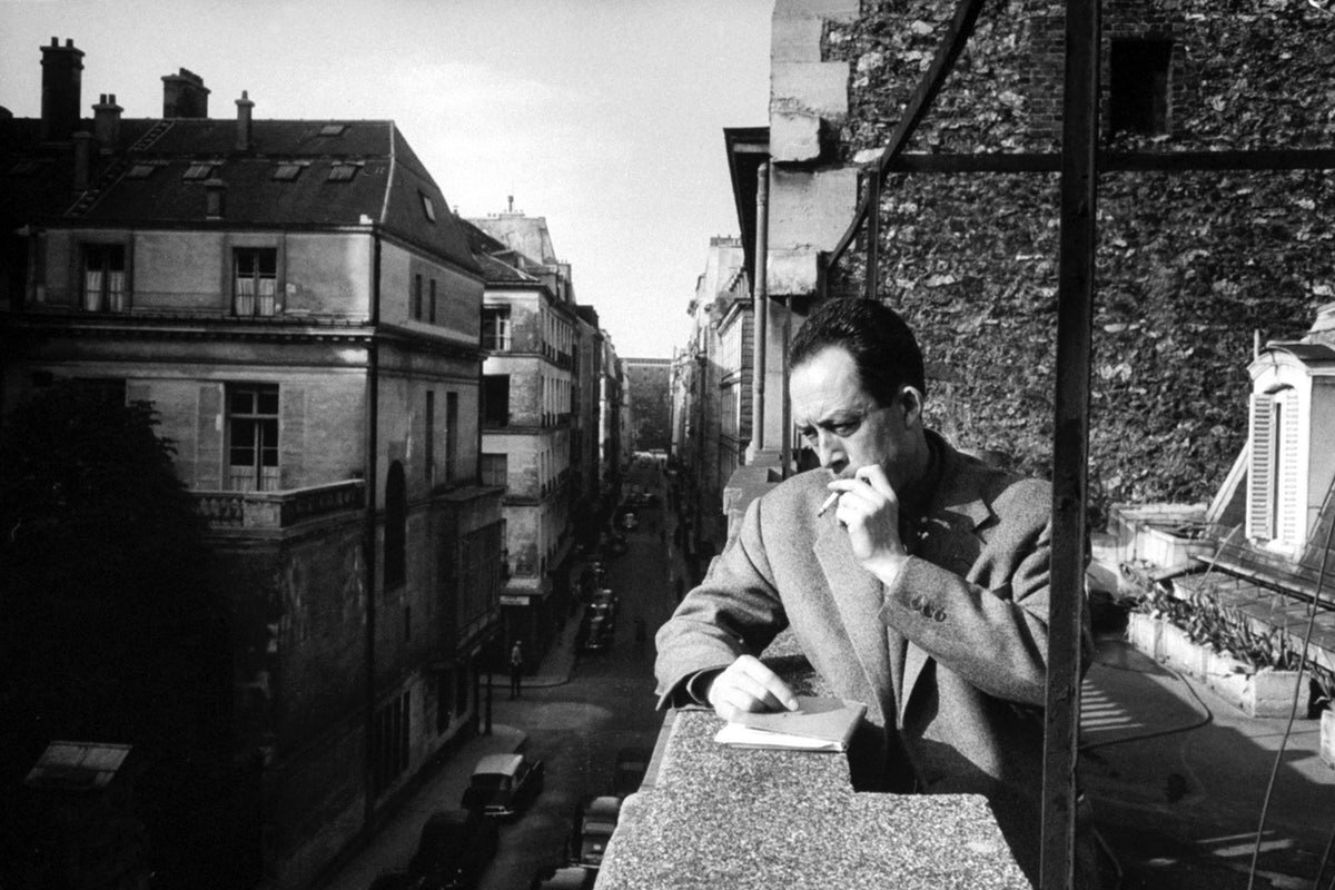 camusbalcony.jpeg