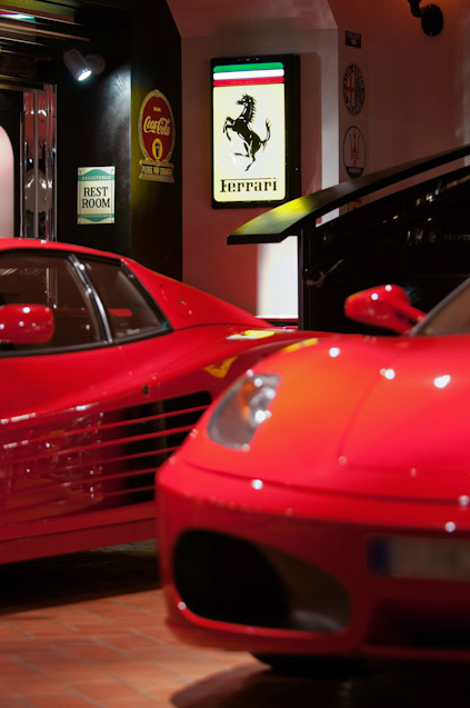 Ferrari 4.jpg