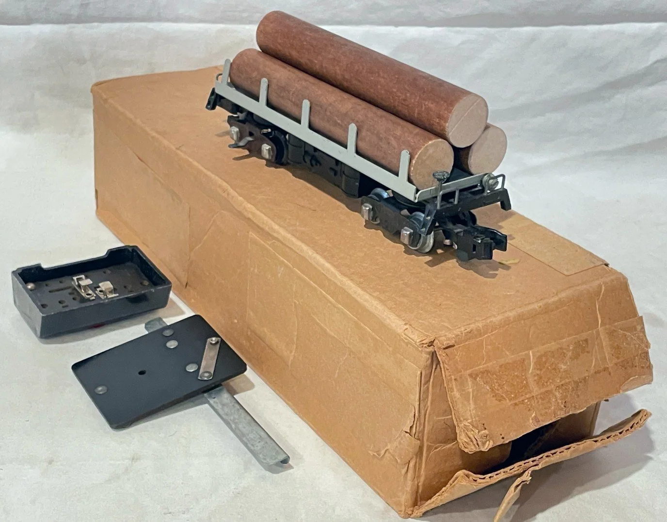 AF714LOGDUMPOBa.jpg