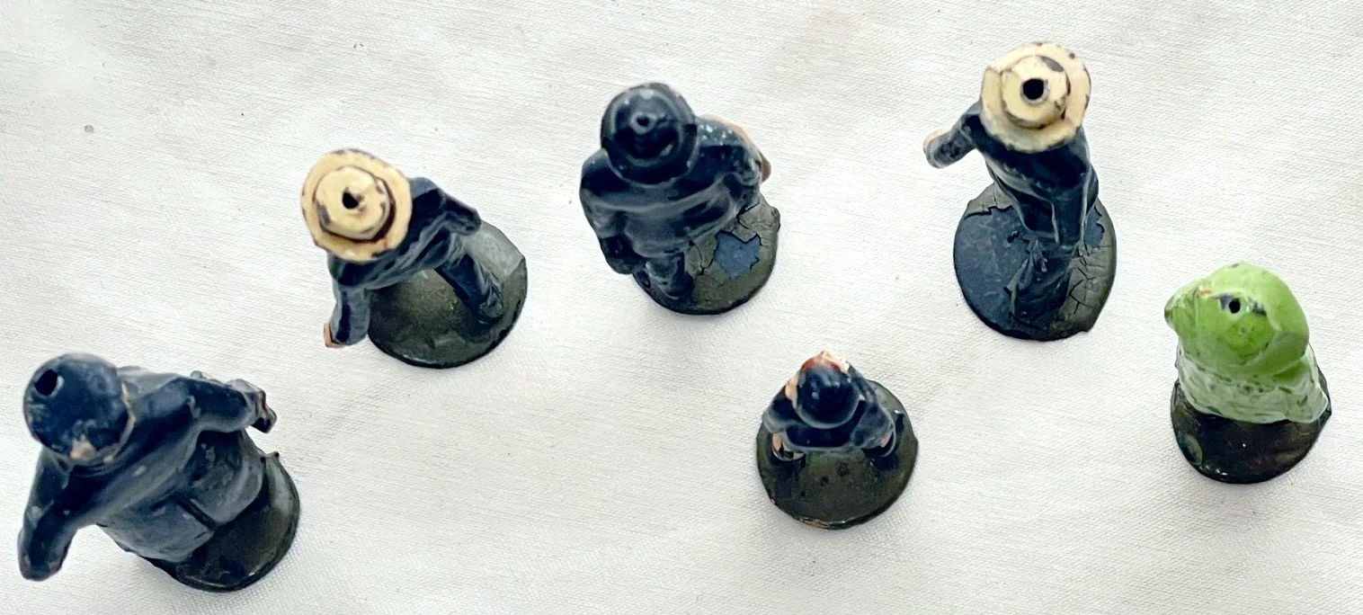 JH6FIGURESb.jpg