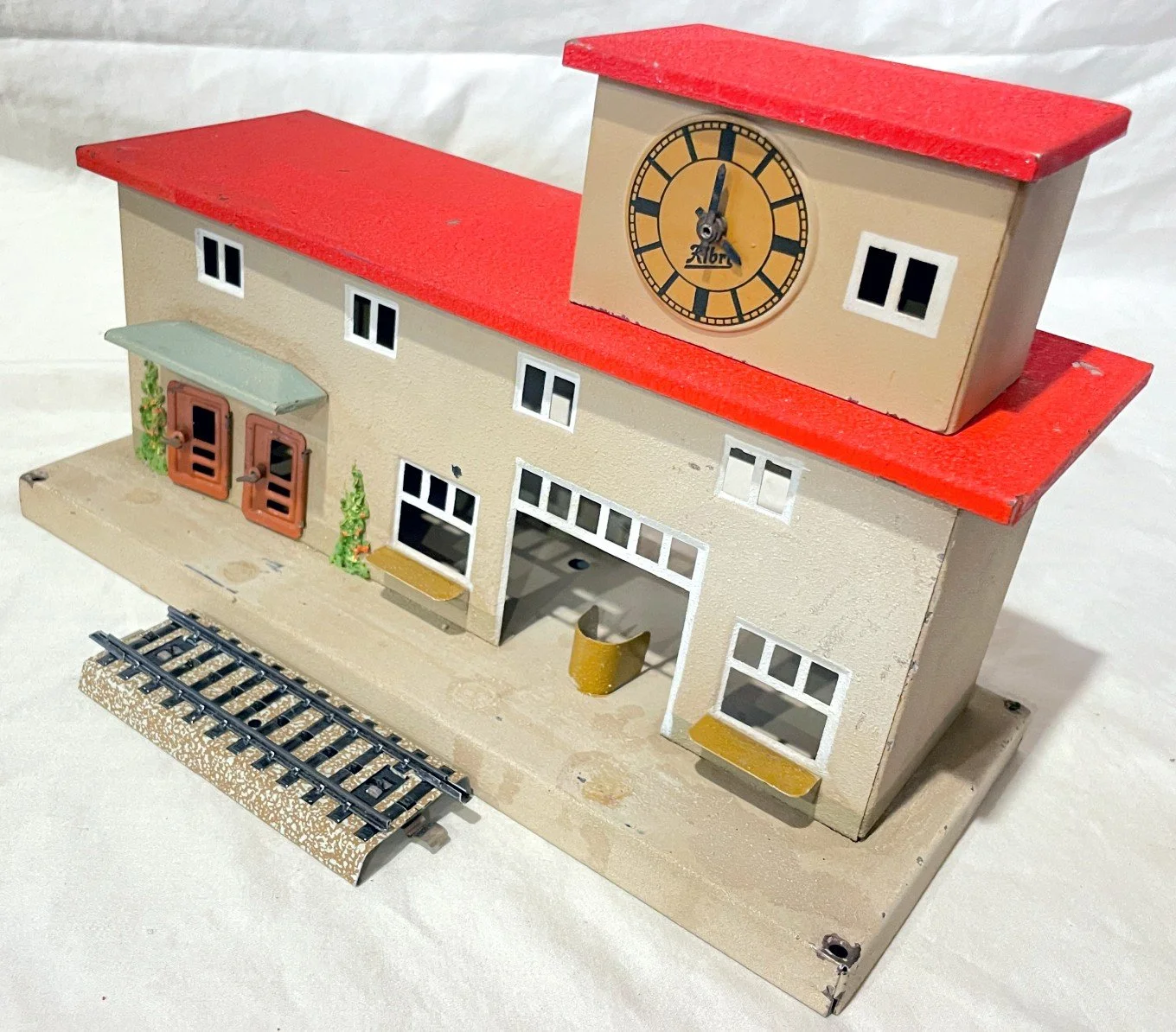 KBHOSTATION.jpg