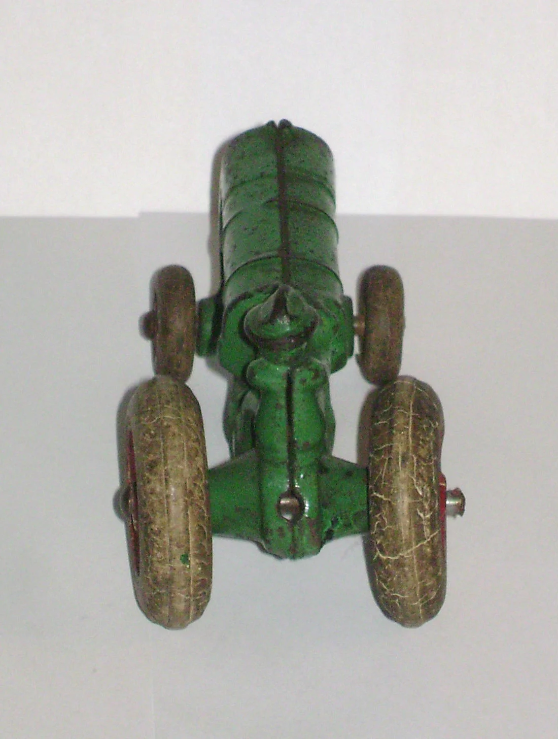 ACTRACTORe.jpg