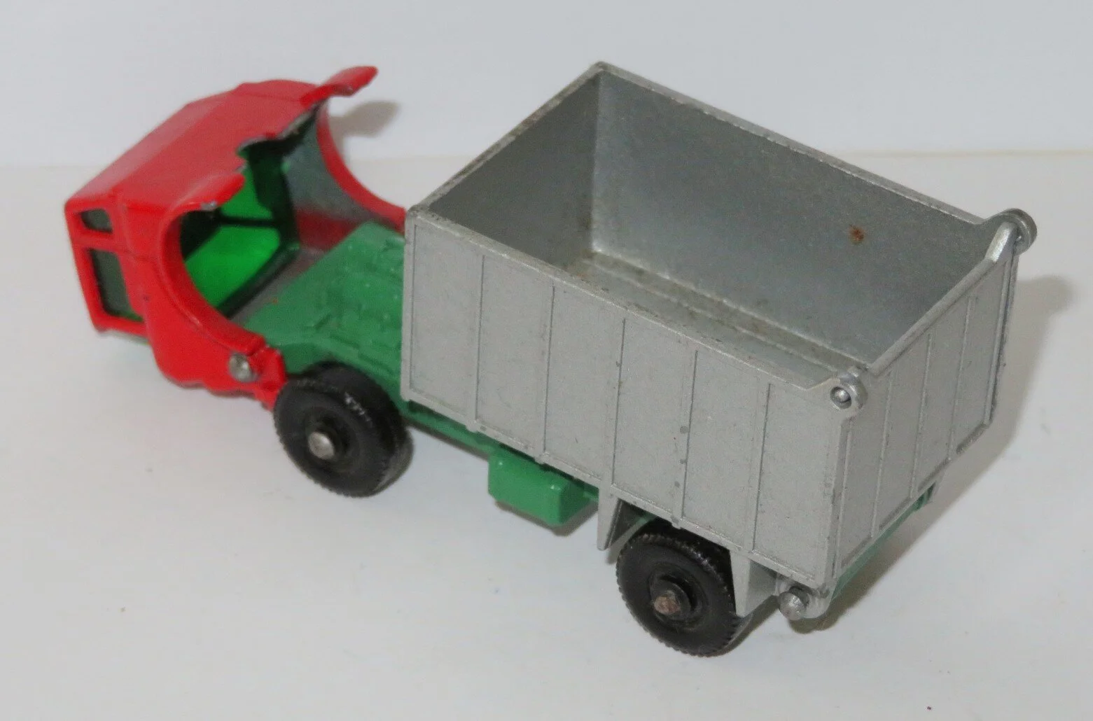 MB26Ca.jpg