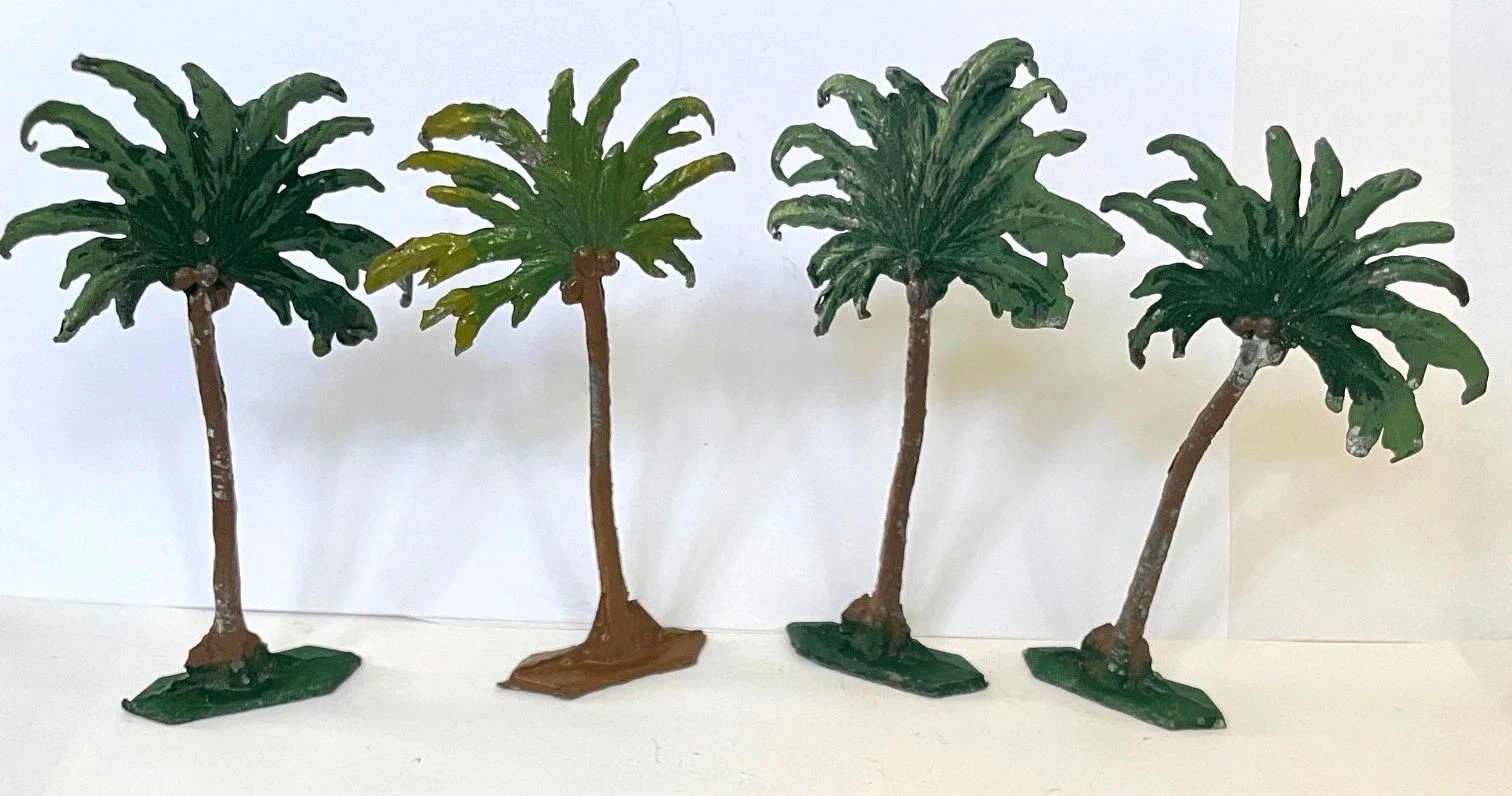 4PALMTREES.jpg