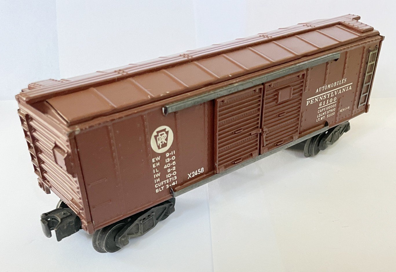 Lionel Post War Plastic Freight  Variation Listing Please Use Pull Down Menus 