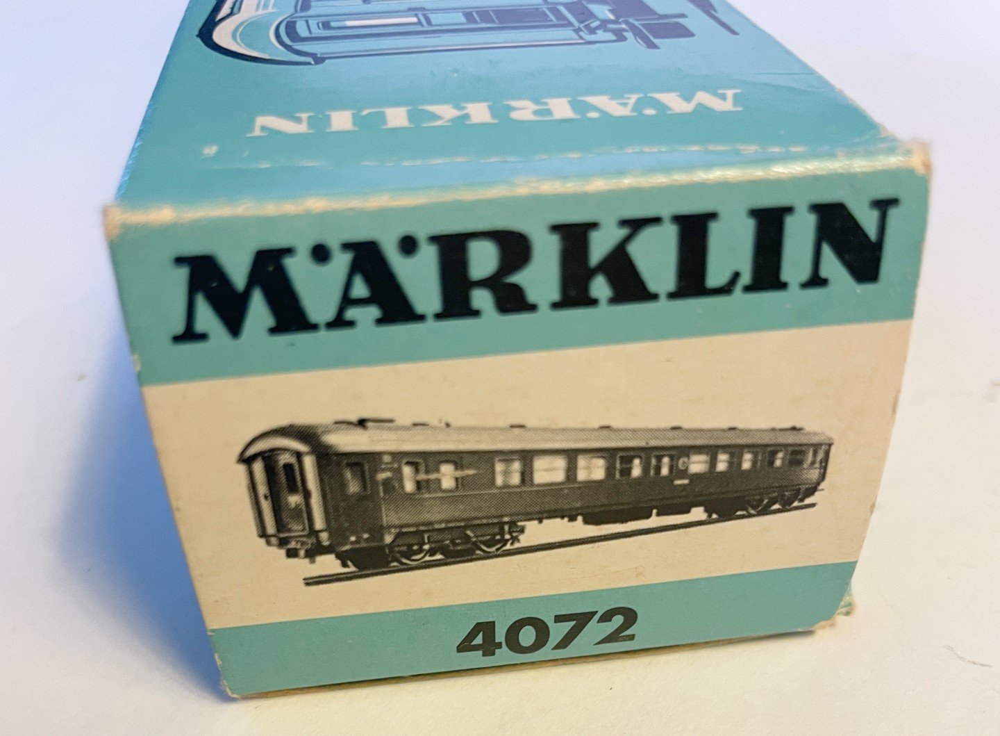 MK4072e.jpg
