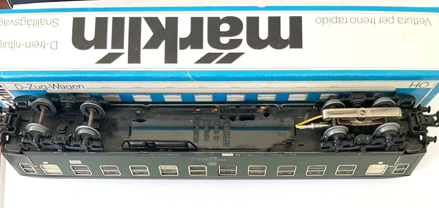 MK4153Lc.jpg