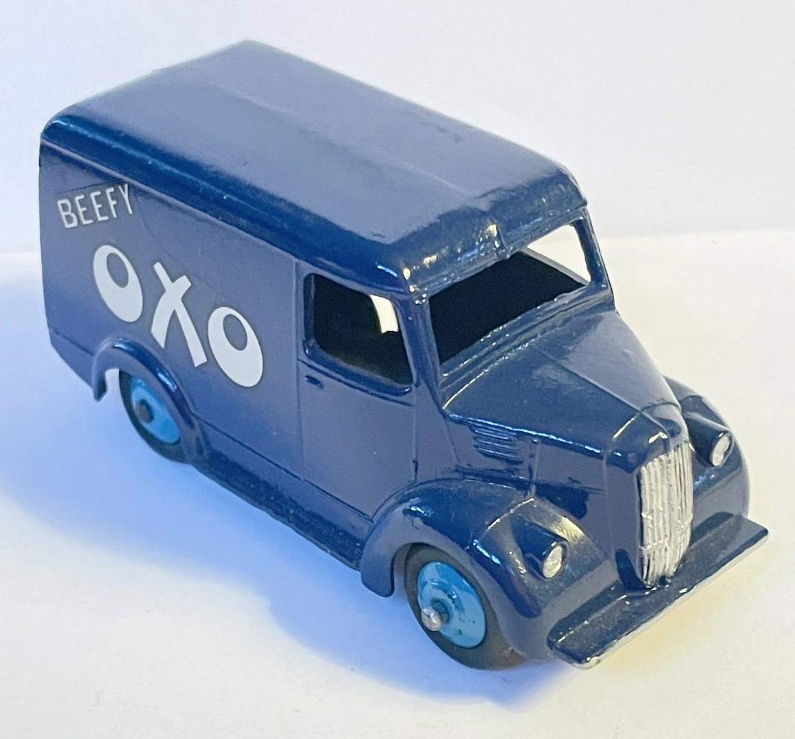 DK453RESTO.jpg