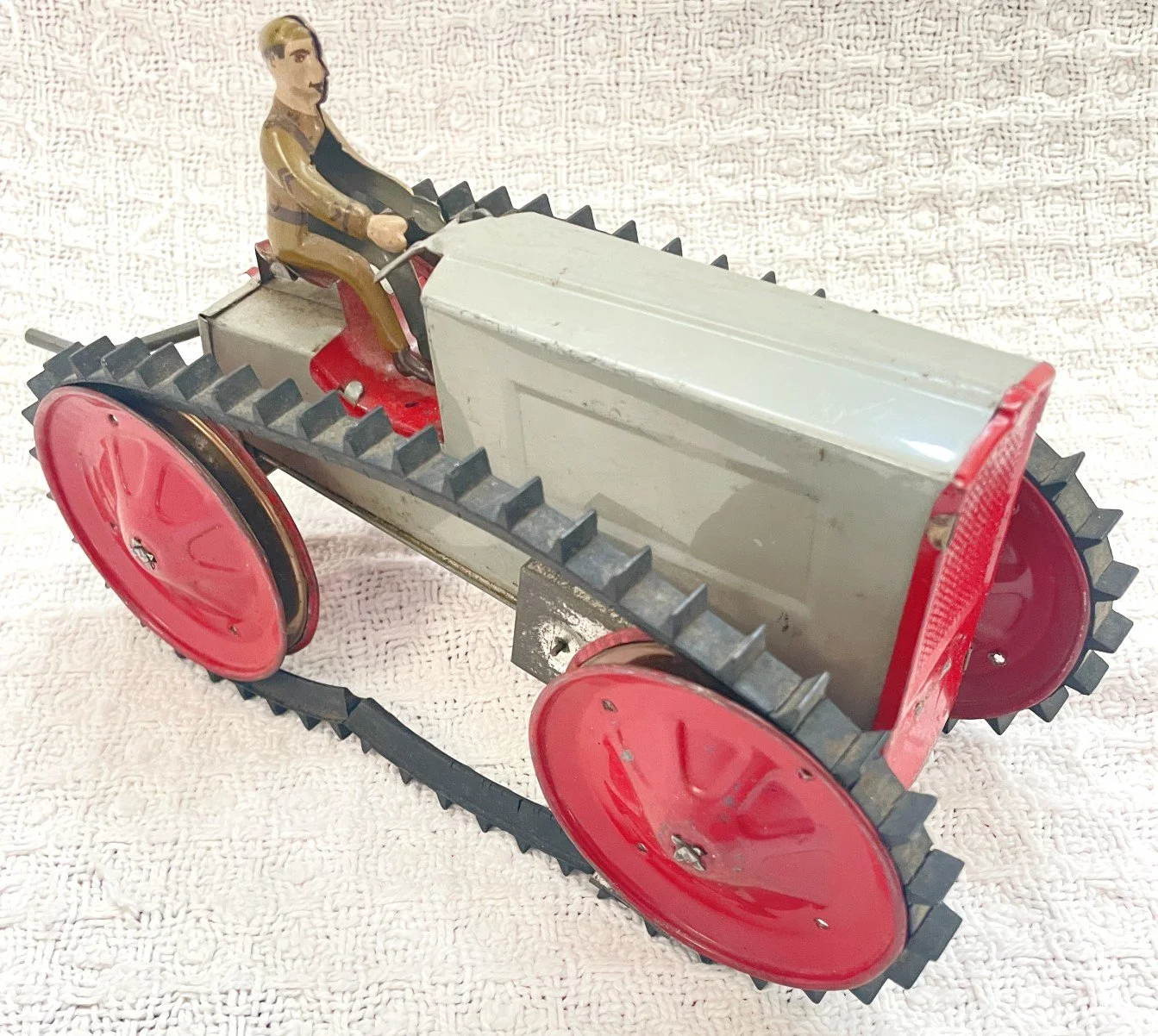 MXARMYTRACTOR.jpg