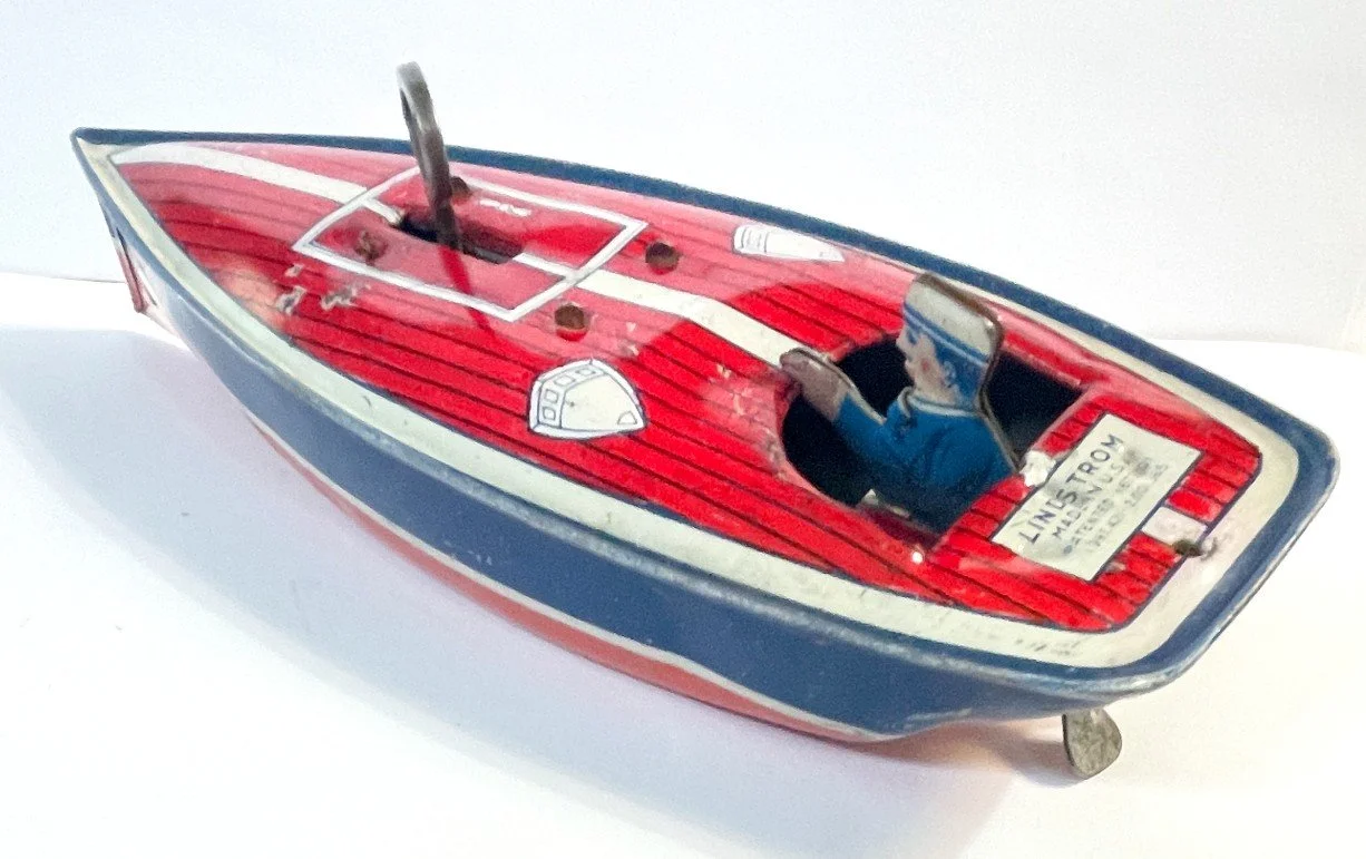 LSBOATSMALLa.jpg