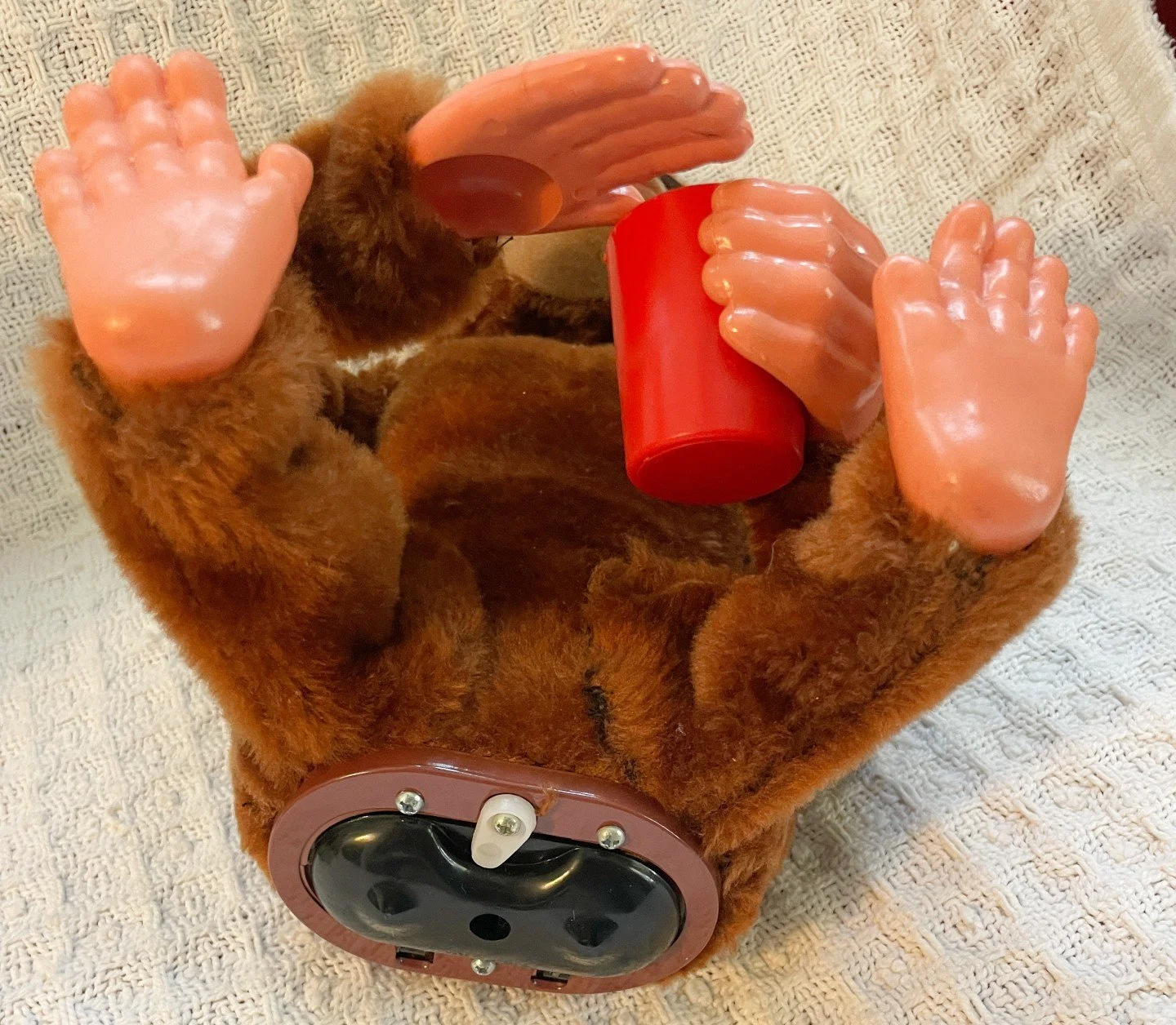 BOLUCKY7MONKRYOBe.jpg