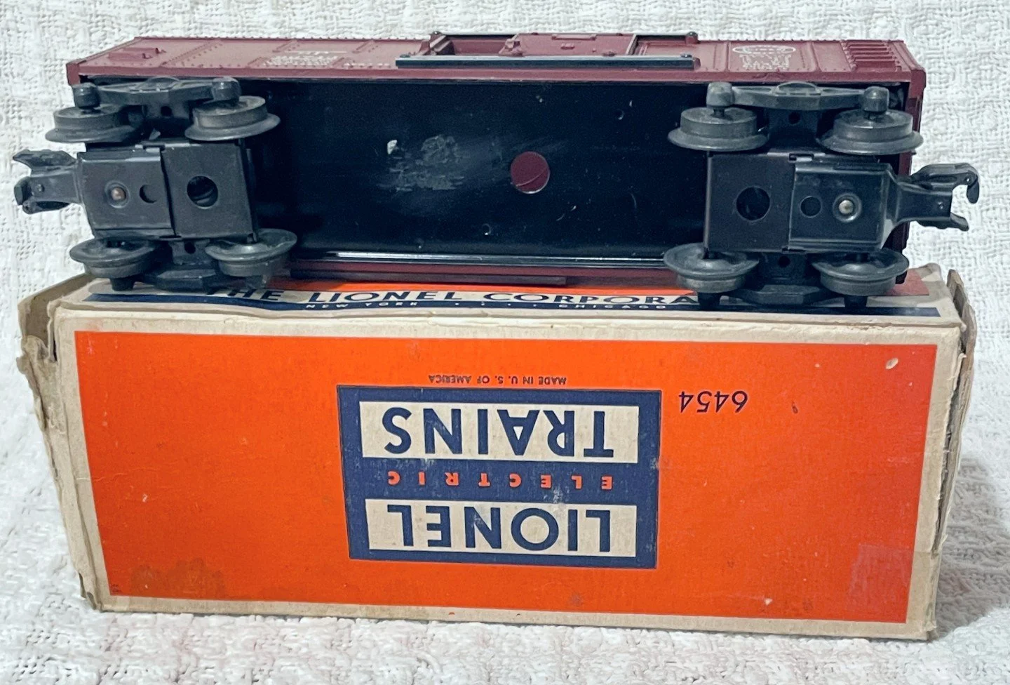 L6454SPOBc.jpg