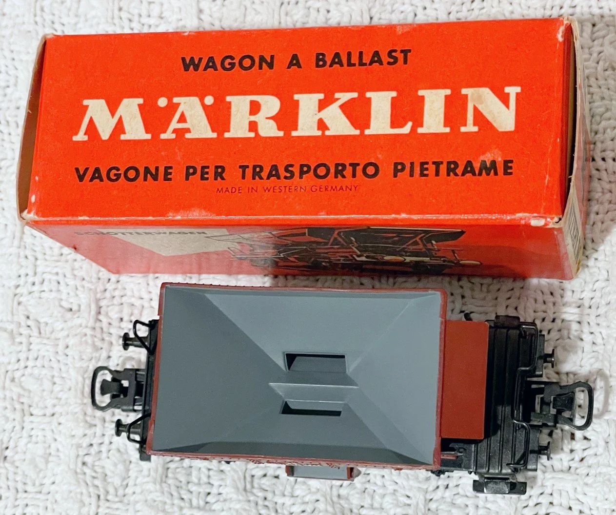 MK4610OBb.jpg