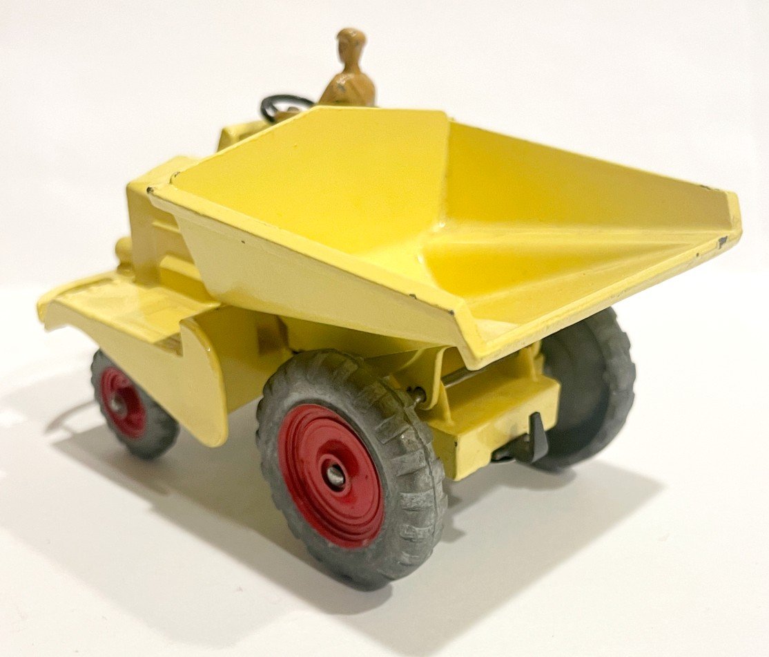 Nice Dinky 562 Muir Hill Dumper — Tobias Toys &amp; Trains