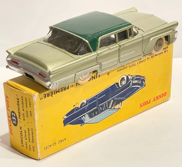 Dinky Toys Meccano Lincoln Première original ancien éch. 1/48
