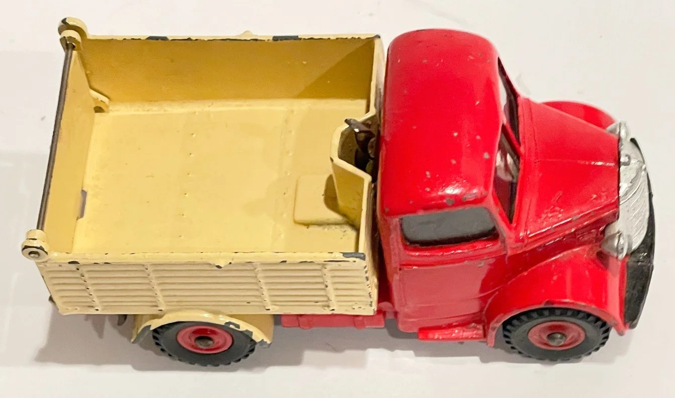 DK410creamc.jpg
