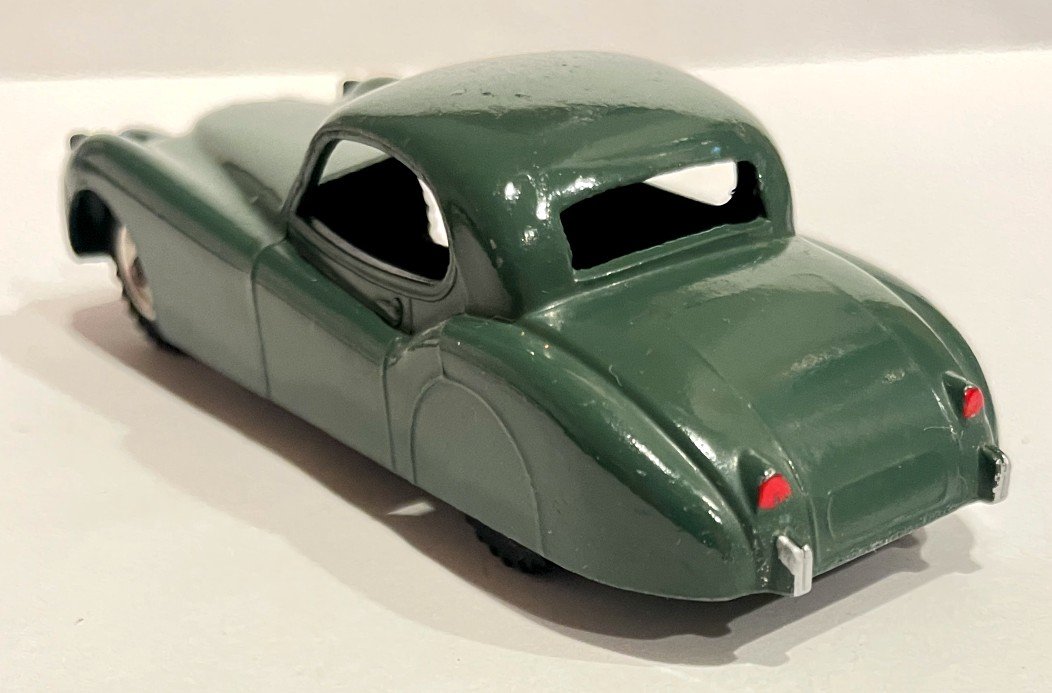 Dinky Toys England N°157 - Jaguar XK120 Coupé (jantes Creuses) - Avec Boîte