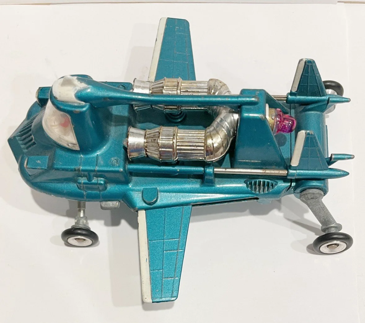 DK102c.jpg