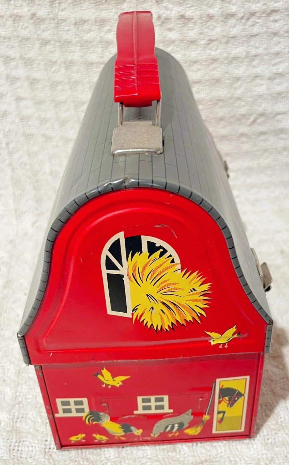 Nice 1958 American Thermos Co Red Barn Lunch Box & Thermos