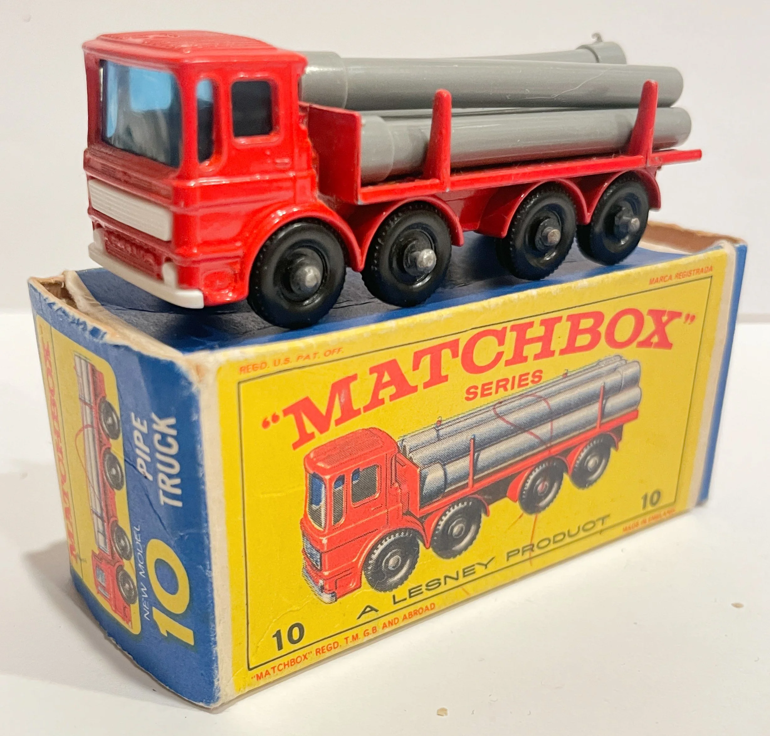 MB10D6OB.jpg