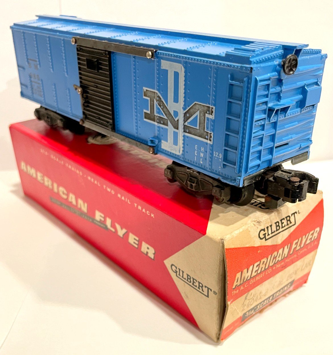 AF985.24042OB.jpg