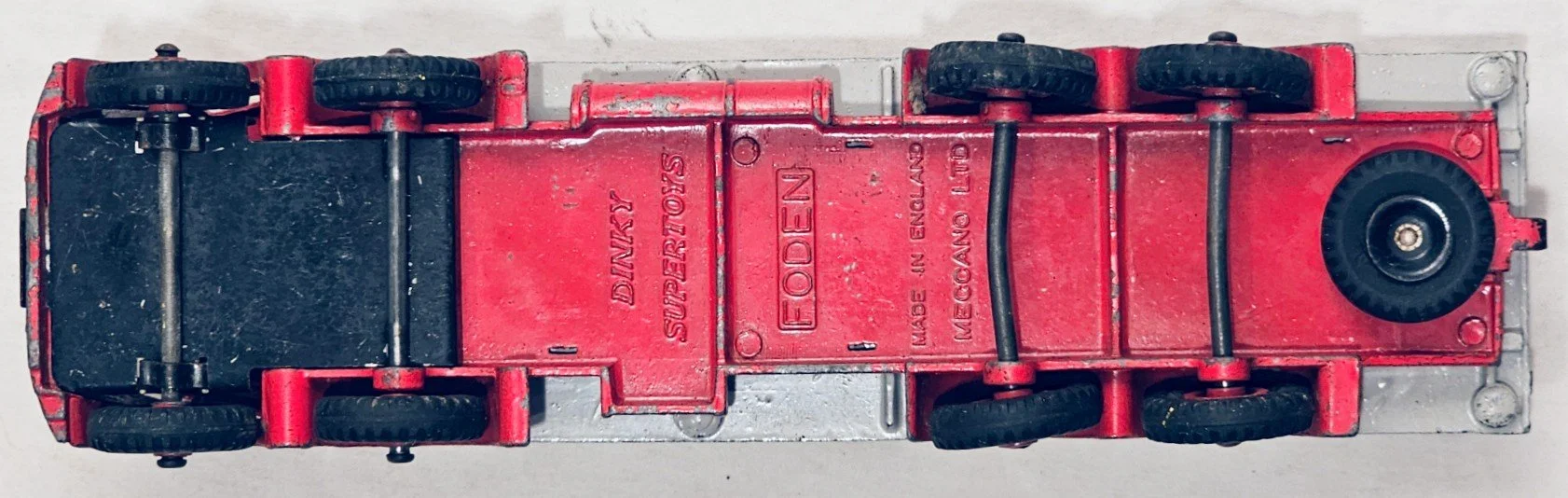 DK505RED.GRYc.jpg